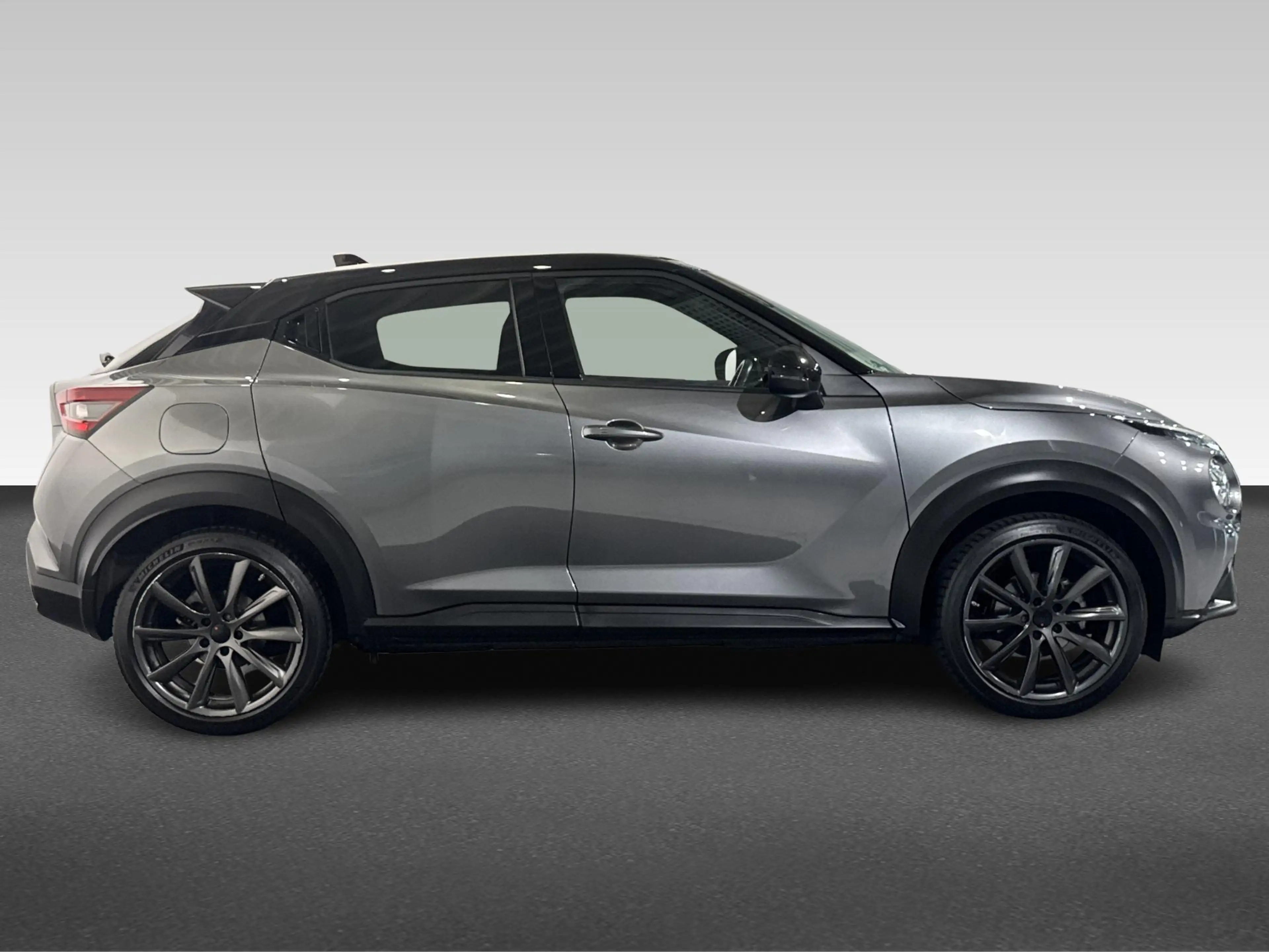 Nissan Juke 1.0 DIG-T Premiere Edition — photo 9