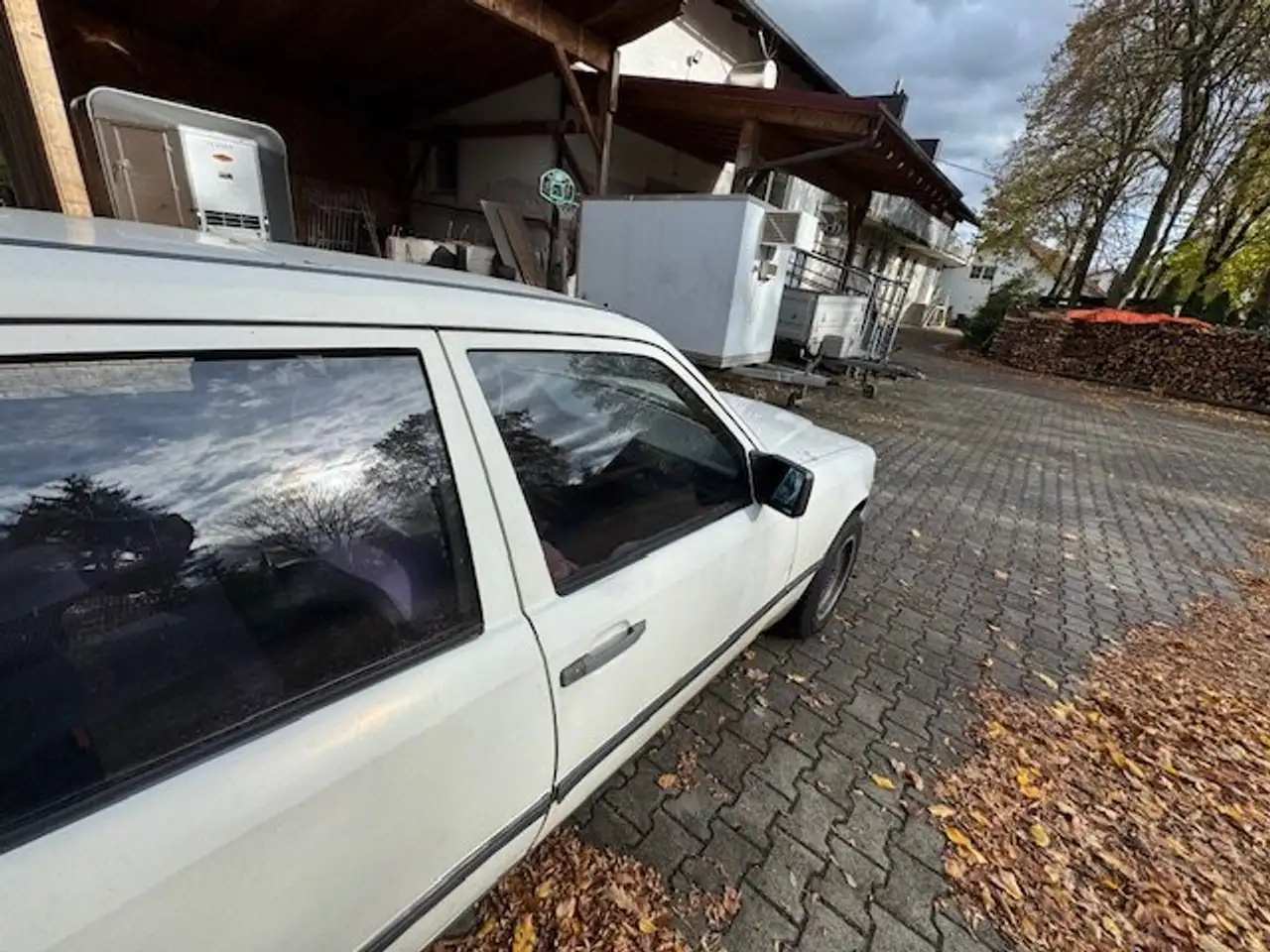 Mercedes-Benz Baureihe 124 E-Klasse D 124W, foto 9