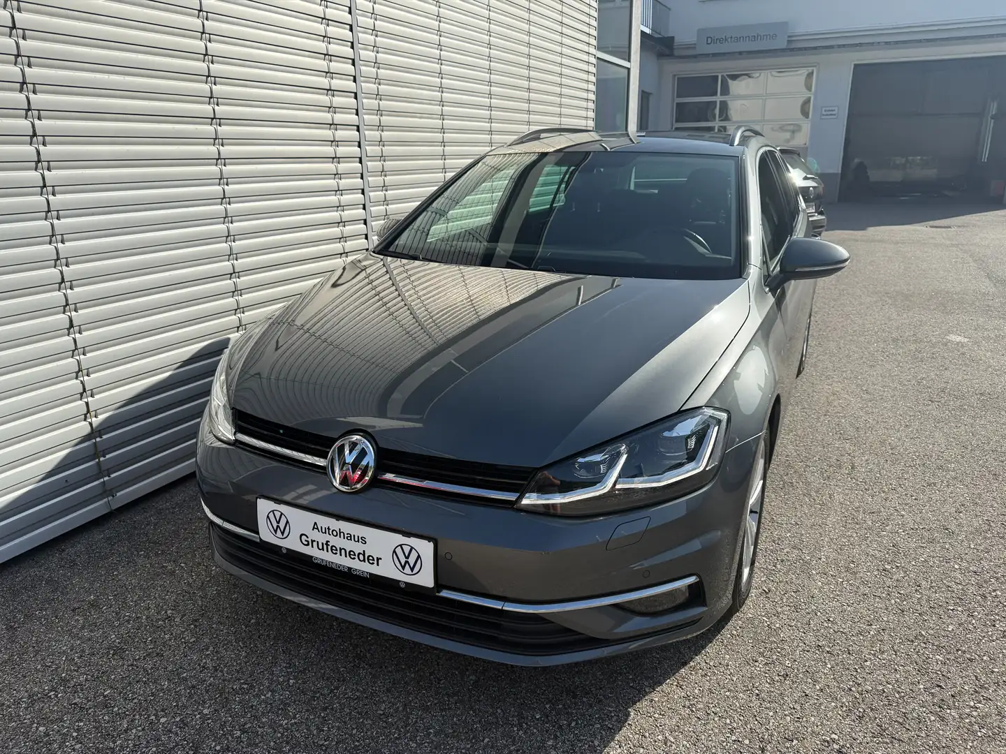 Volkswagen Golf Variant Rabbit 2,0 TDI DSG Gris - 1