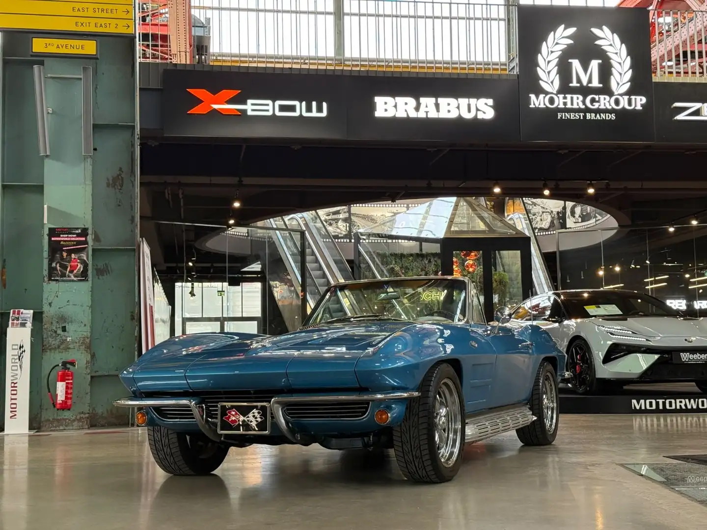 Corvette C2 Stingray/perfekter Zustand/Scheibenbremsen Blau - 1