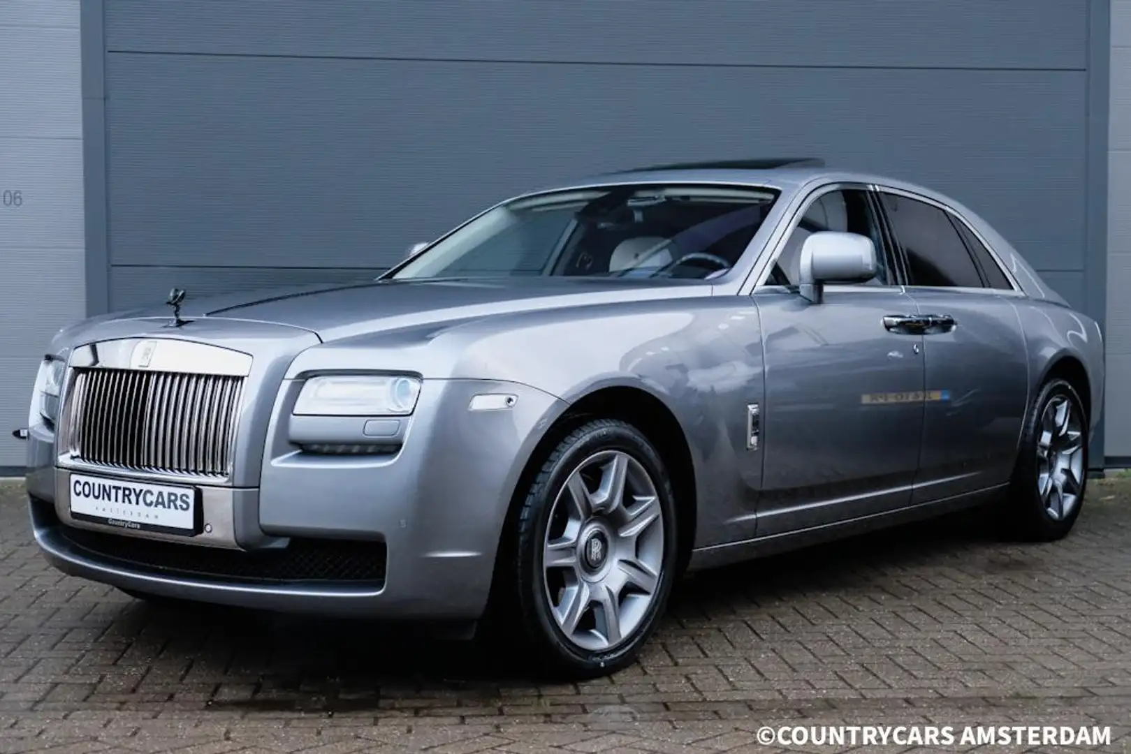 Rolls-Royce Ghost 6.6 V12 Gris - 1