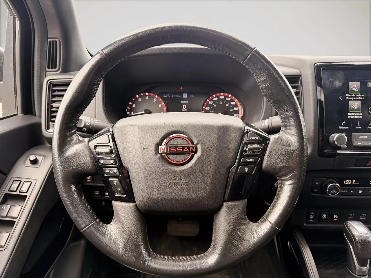 Nissan Frontier снимка Nissan Frontier