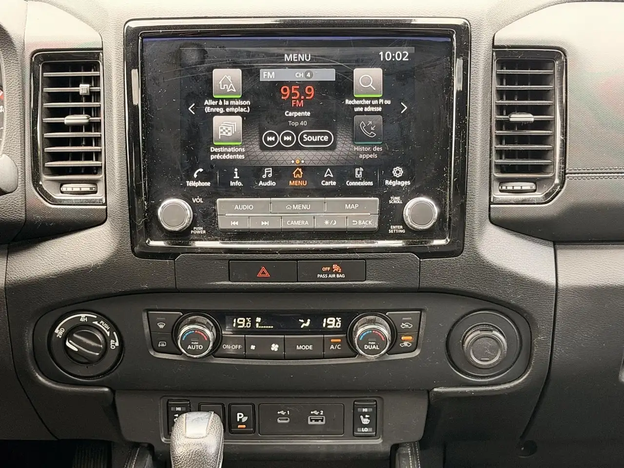 Nissan Frontier снимка Nissan Frontier