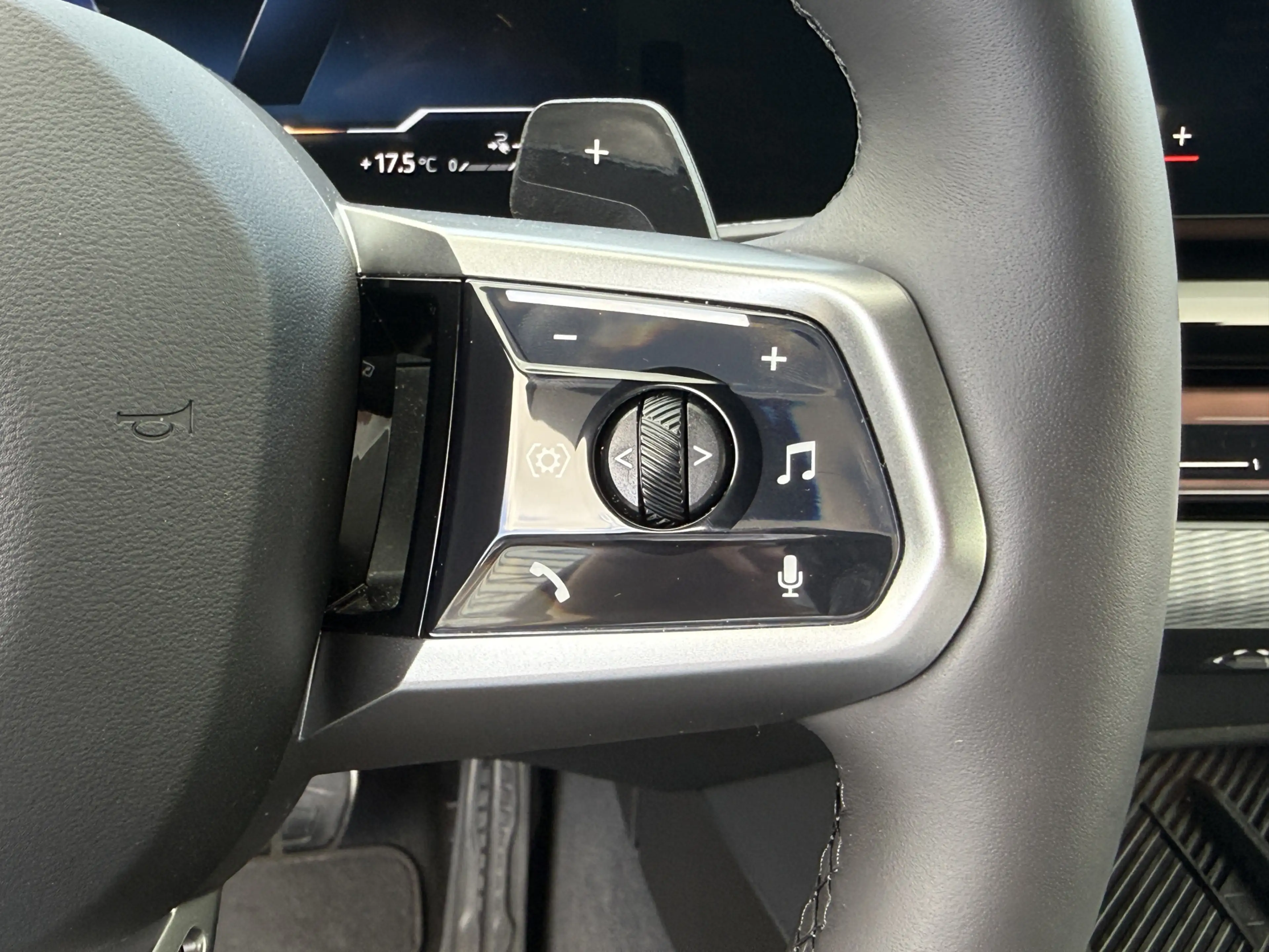 BMW 550 5-serie 550e xDrive | M-Sport | 20'' | CoPilot | B — photo 13