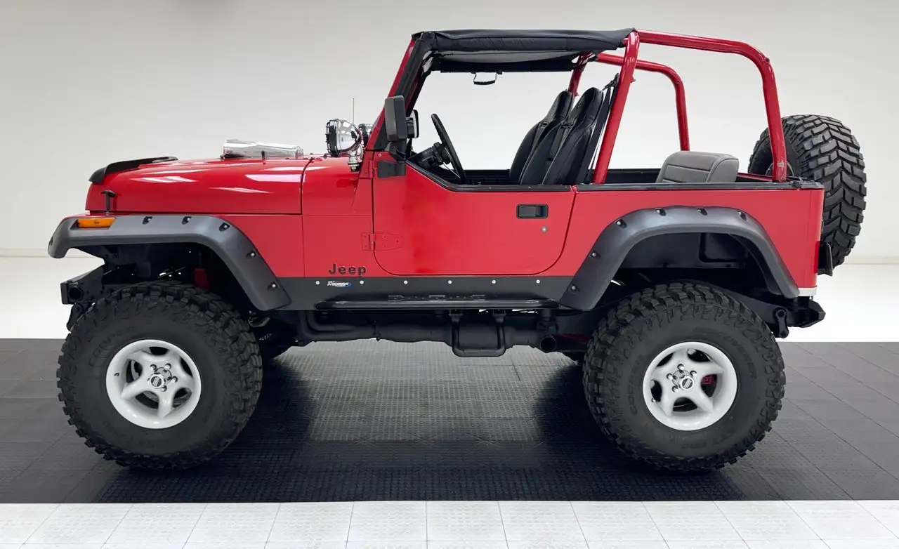 Jeep Wrangler S, foto 2