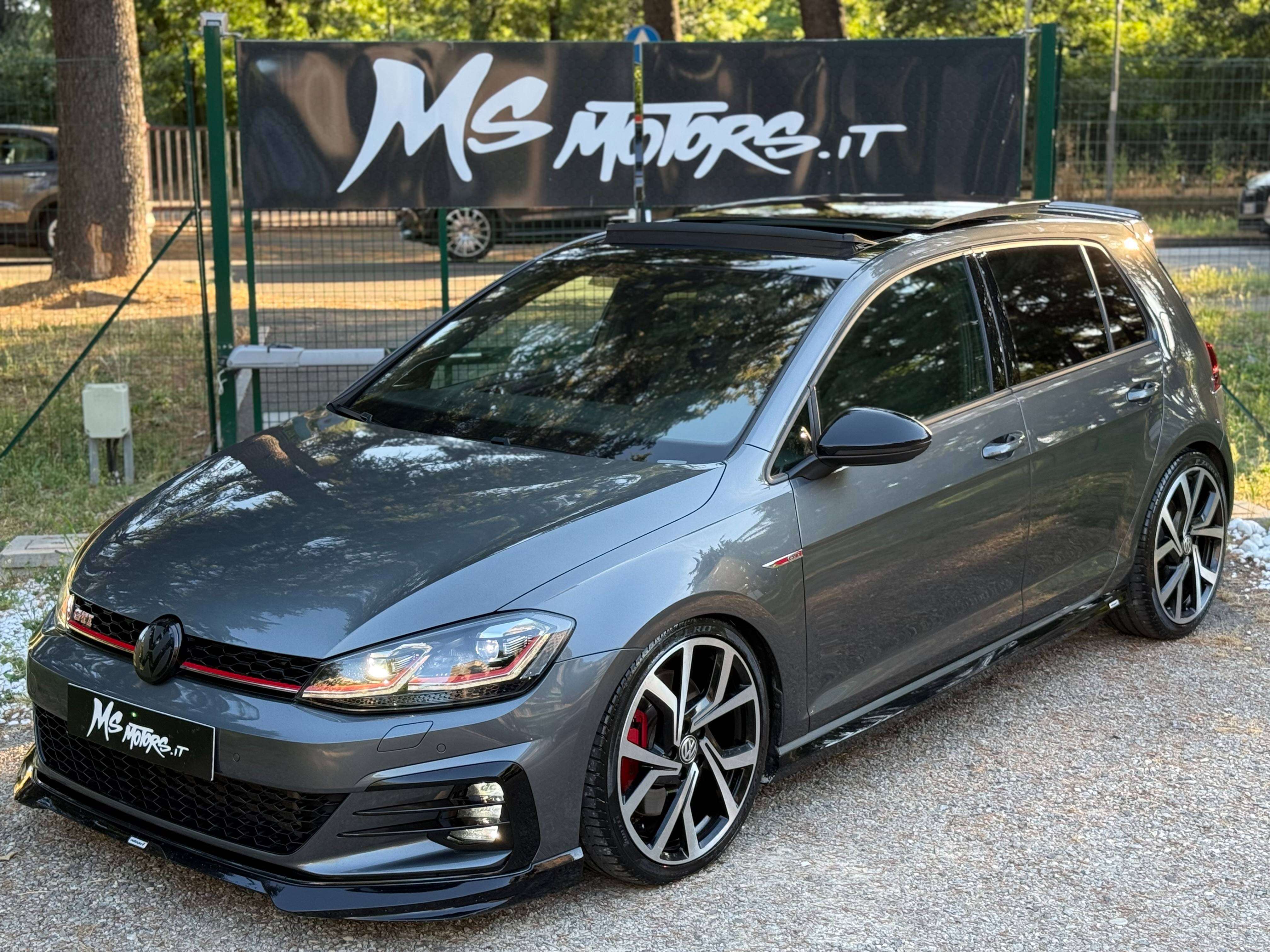 2018 Volkswagen GOLF