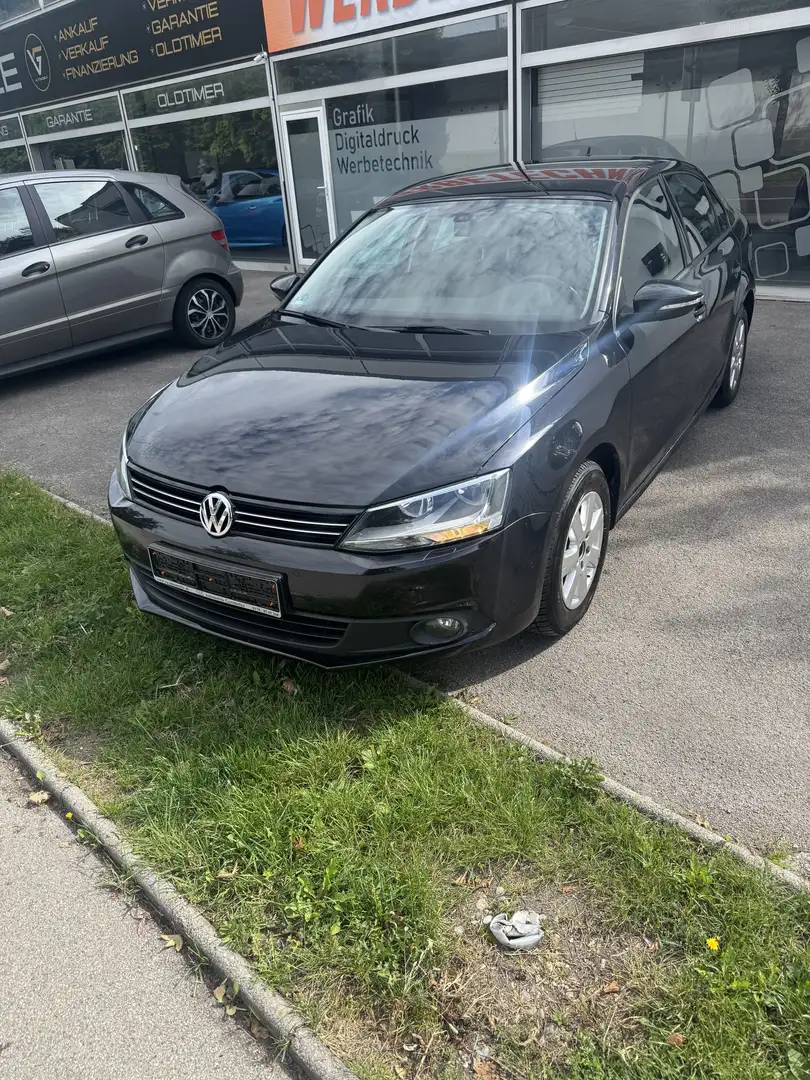 Volkswagen Jetta 2.0 Diesel Schwarz - 1