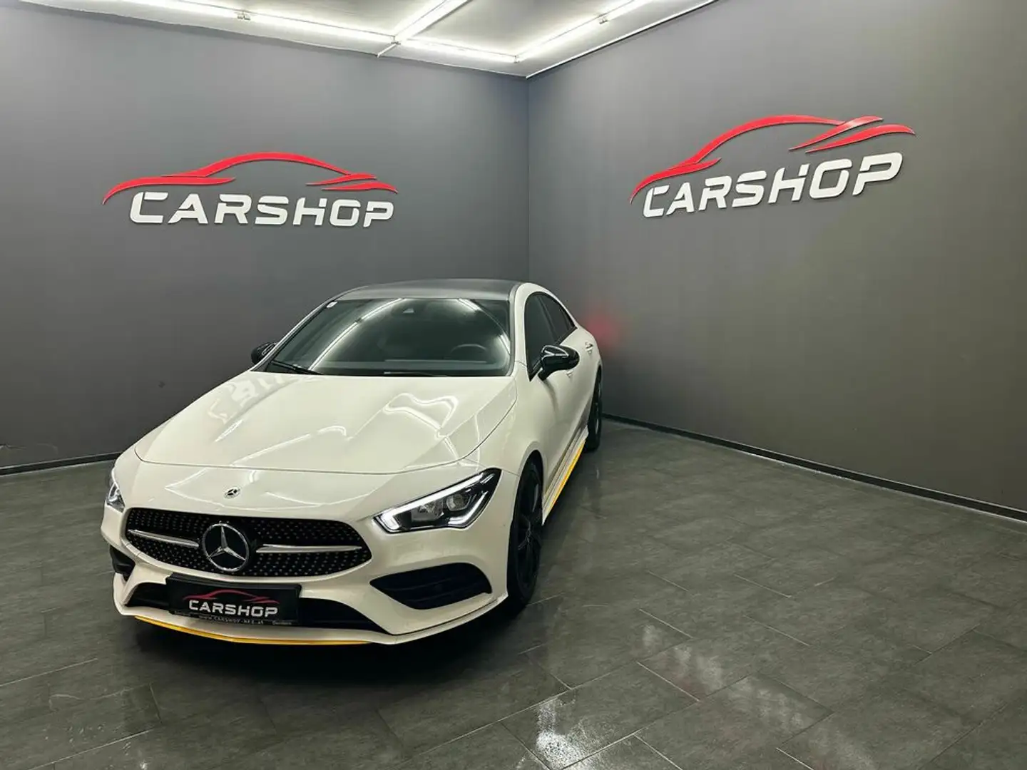 Mercedes-Benz CLA 200 d AMG-Line Bianco - 2