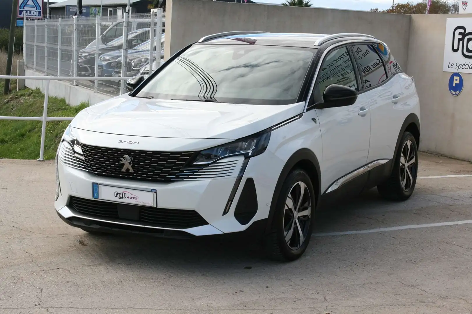 Peugeot 3008 1.5 BLUEHDI 130CH S\u0026S ROADTRIP EAT8 Bianco - 1