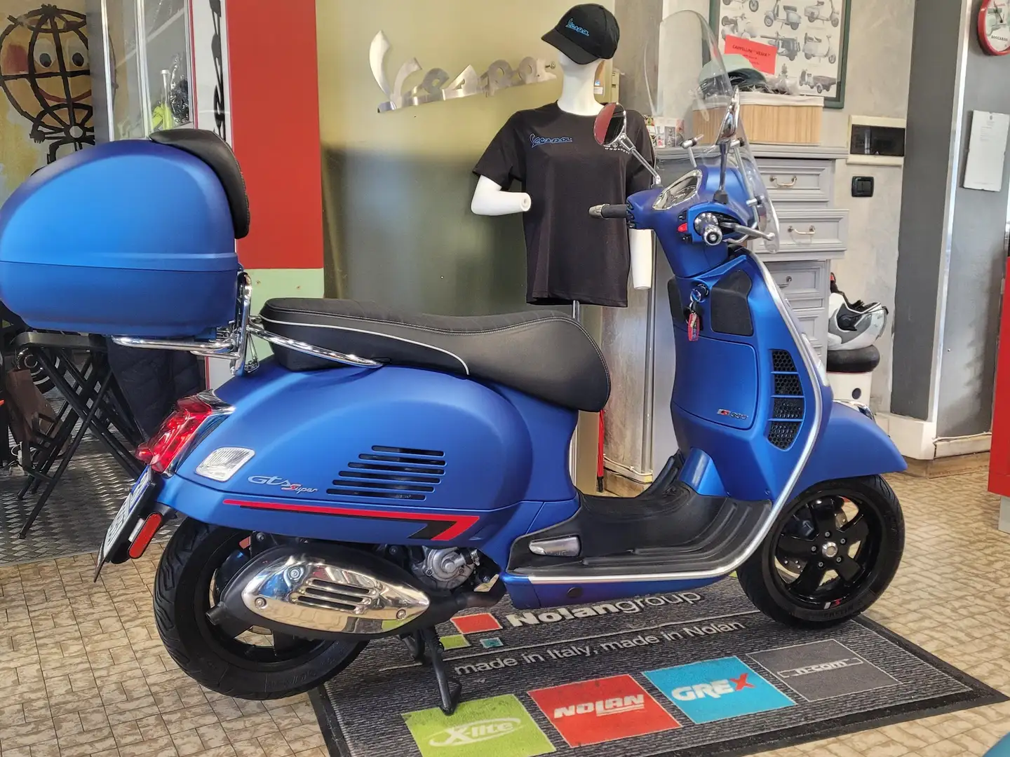 Vespa GTS Super Sport 300 Abs/Asr Bleu - 1