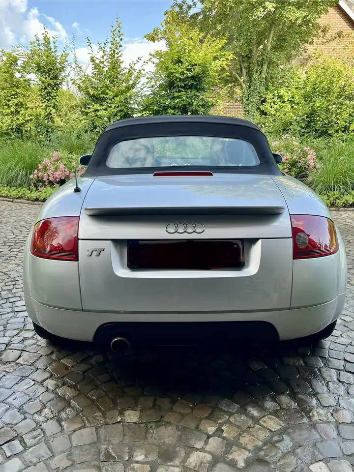 Audi TT 1.8 Turbo 20v, foto 2
