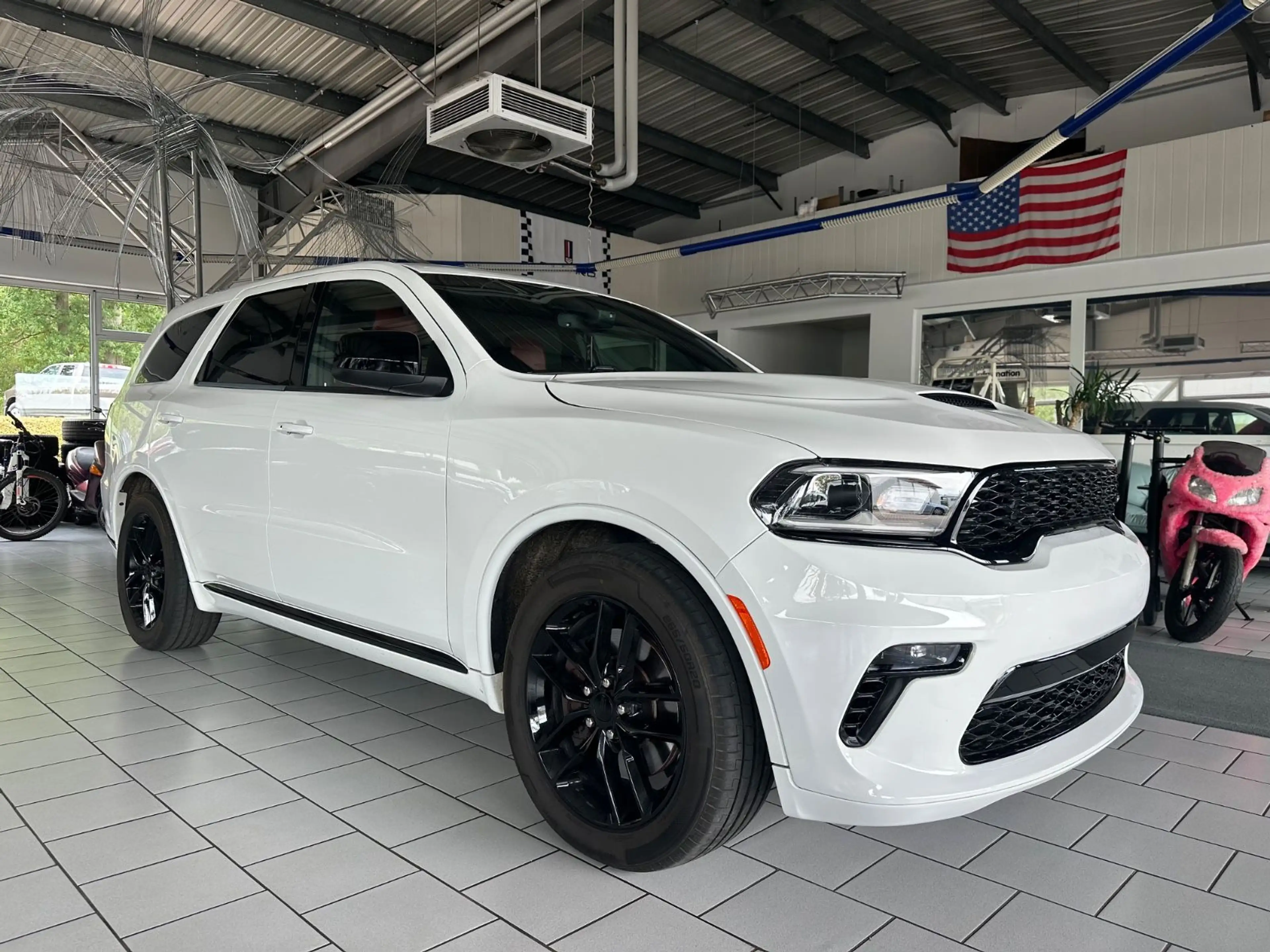 Dodge Durango 5,7 R/T 7Sitz LPG Gas 8Gang 4x4 Facelift — photo 2