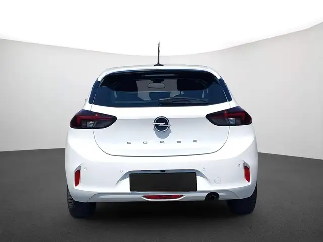 Opel Corsa view 3