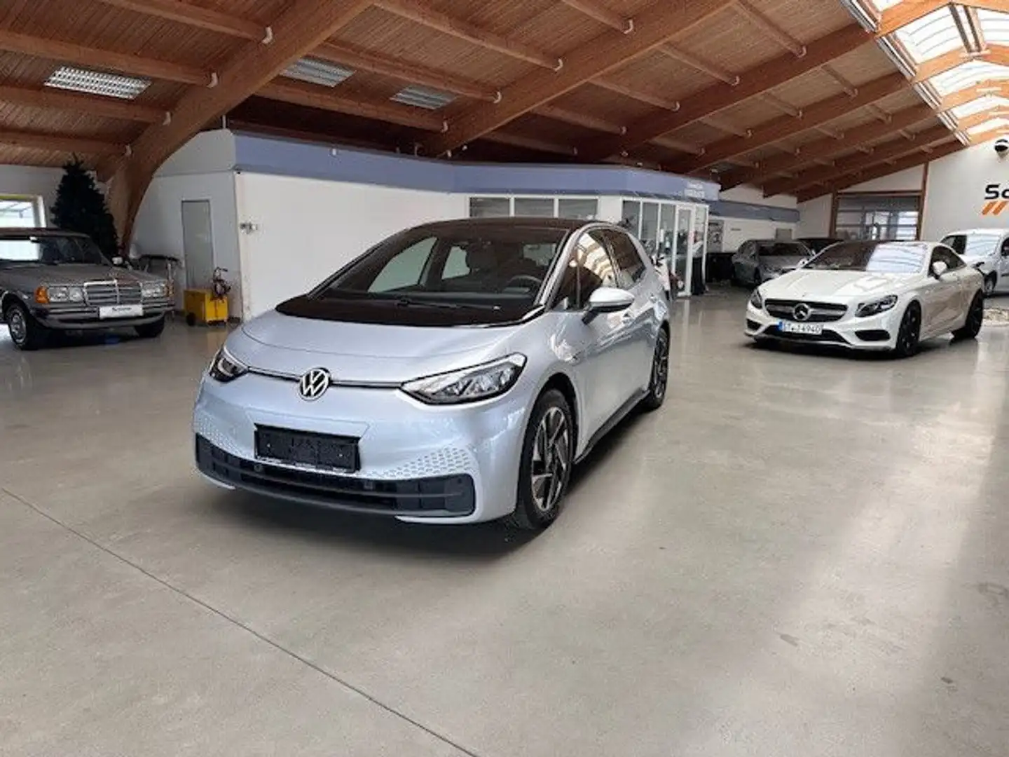 Volkswagen ID.3 Pro Performance CCS+LED Silber - 1