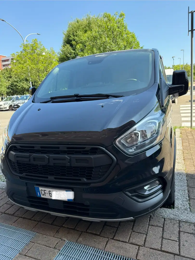 Ford Transit Custom Ford Transit Custom 340 2.0 EcoBlue 130 PC Trail Nero - 1