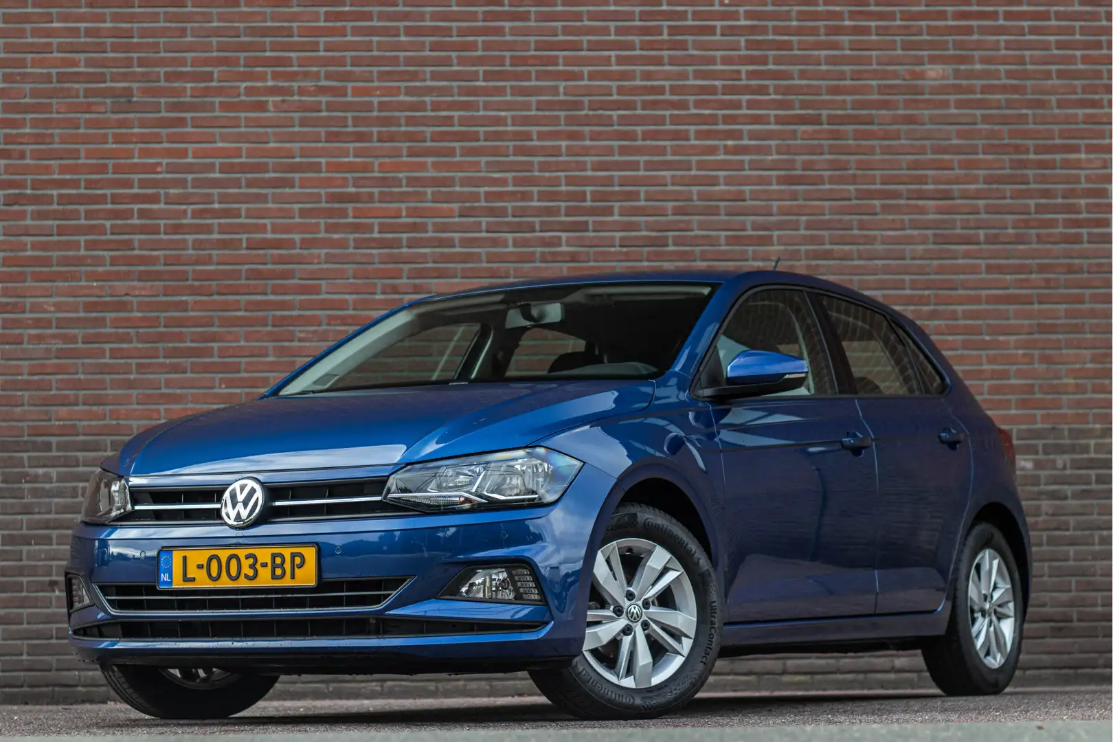 Volkswagen Polo 1.0 TSI Comfortline, Dealer onderhouden, Carplay, Bleu - 1