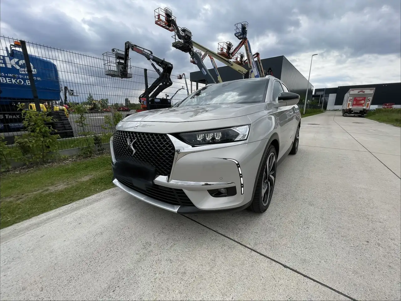 DS Automobiles DS 7 Crossback 2021
