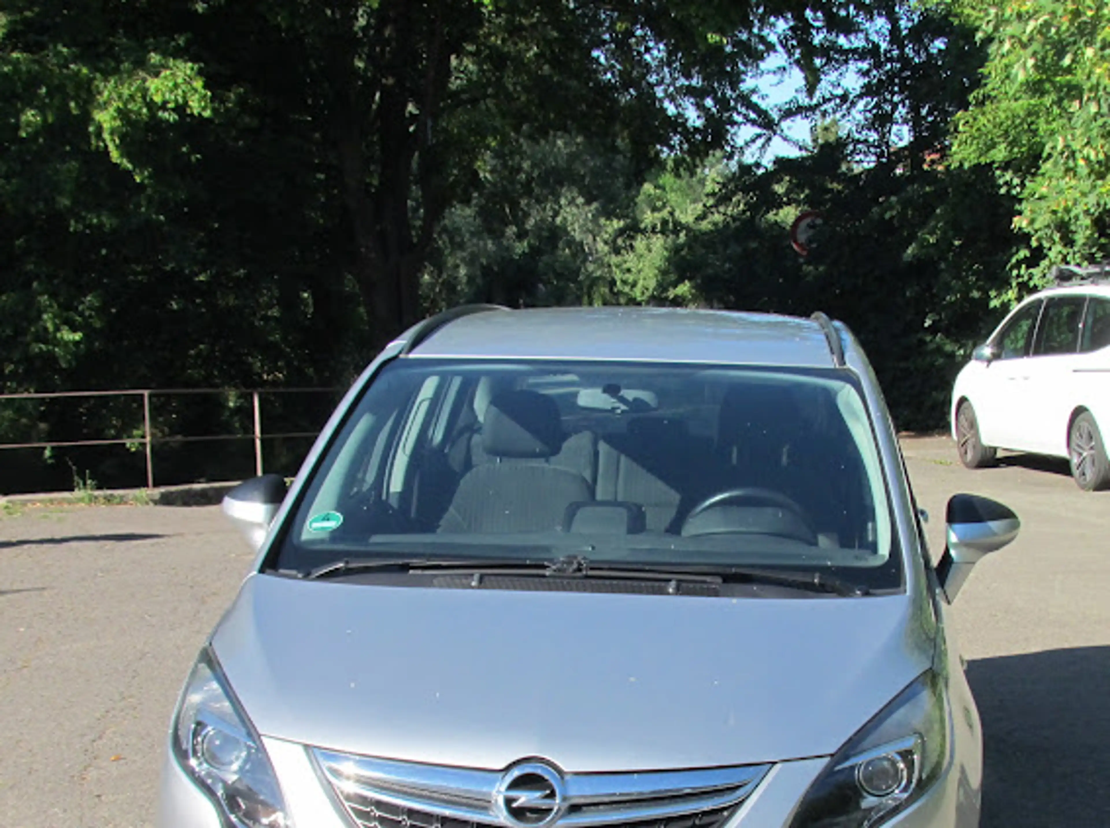 Opel Zafira Tourer Edition Fahrradträger Klima PDC 7 Sitze SHZ LHZ Allwetter!!! — photo 7