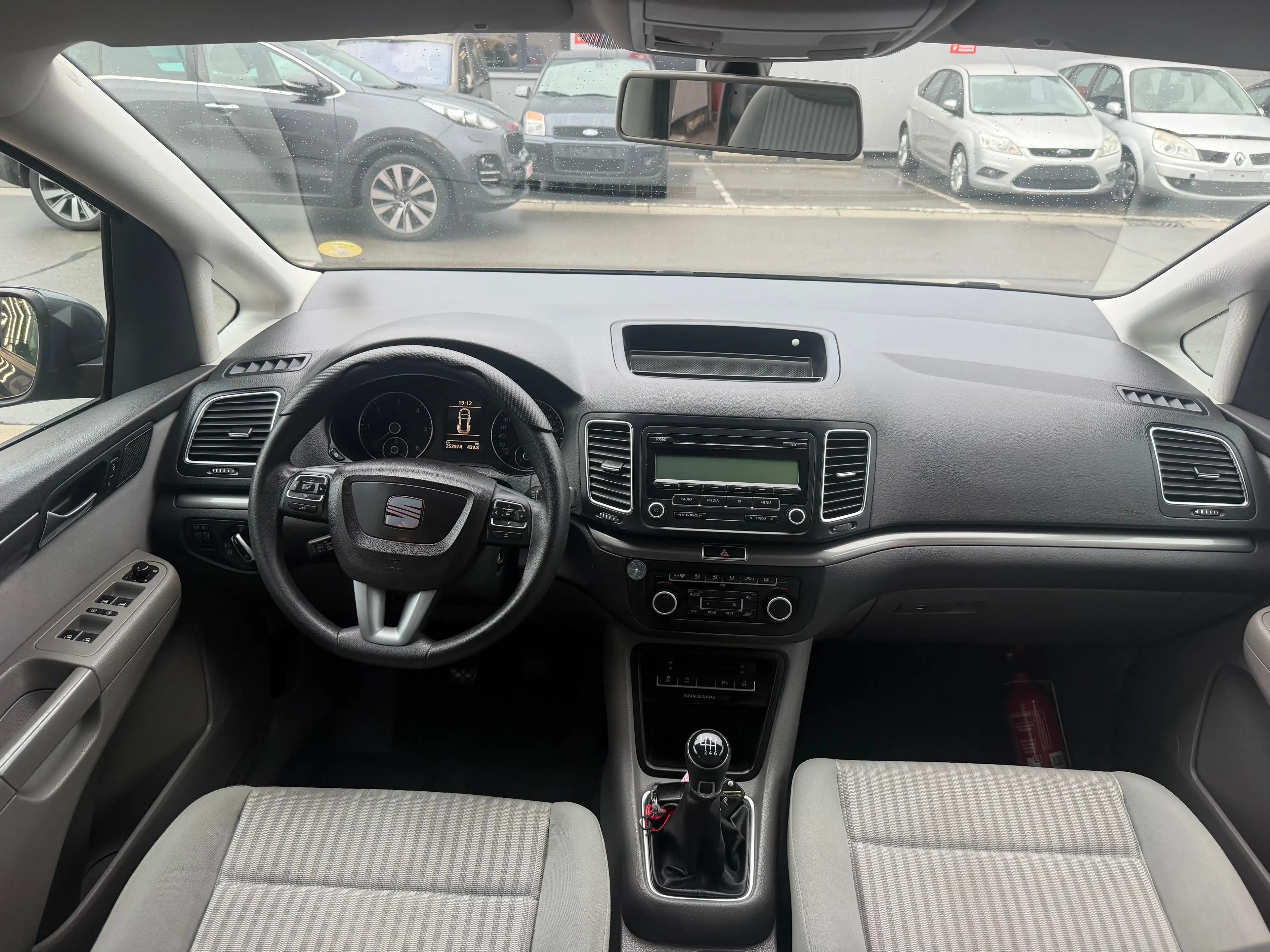SEAT Alhambra 7PLACES SHOWROOM — photo 12