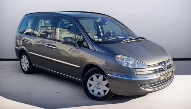 Peugeot 807 2.0 HDI 120 CV