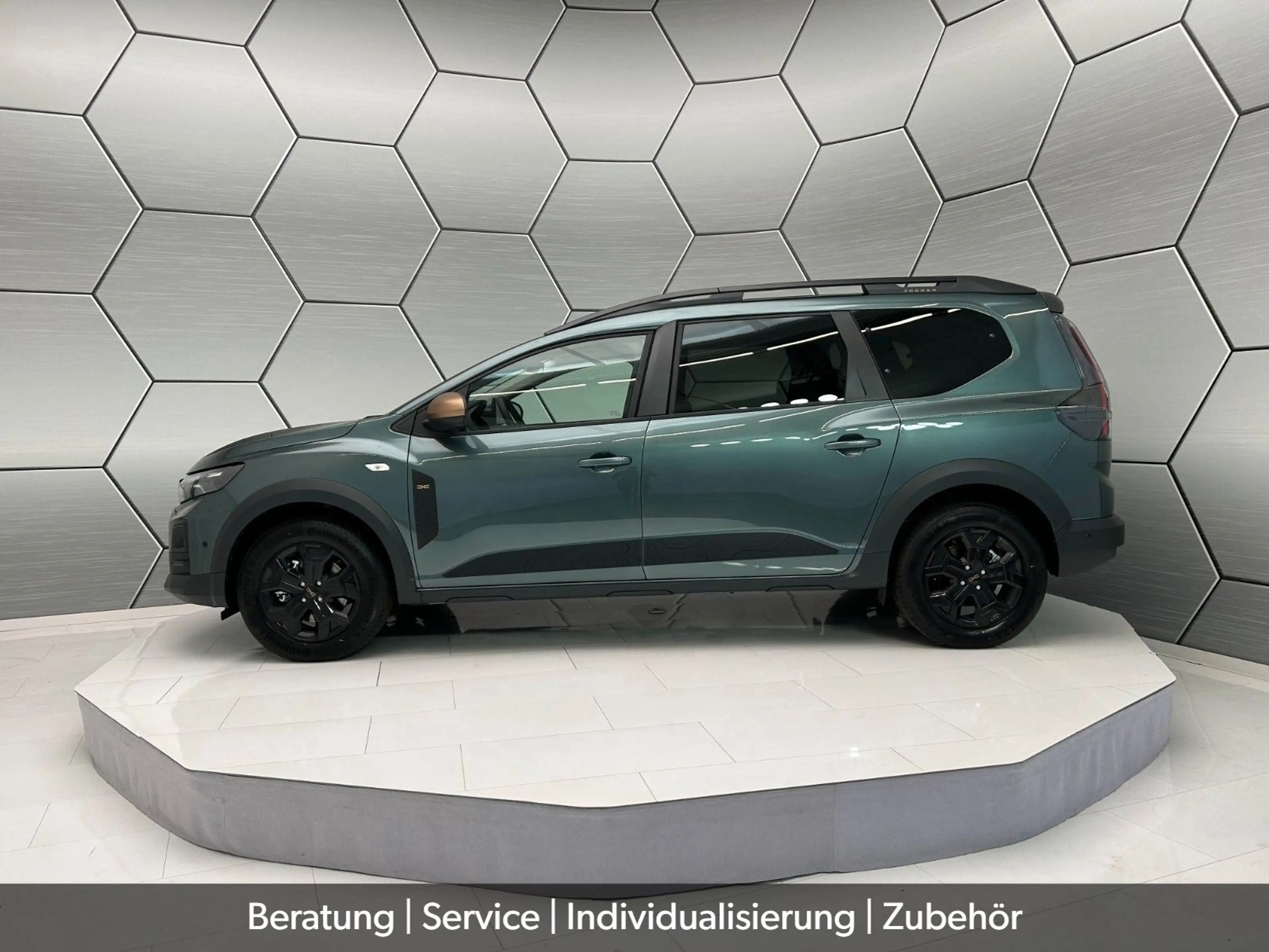 Dacia Jogger Extreme Eco-G 120 AT Winter/Driving 7-S — photo 3