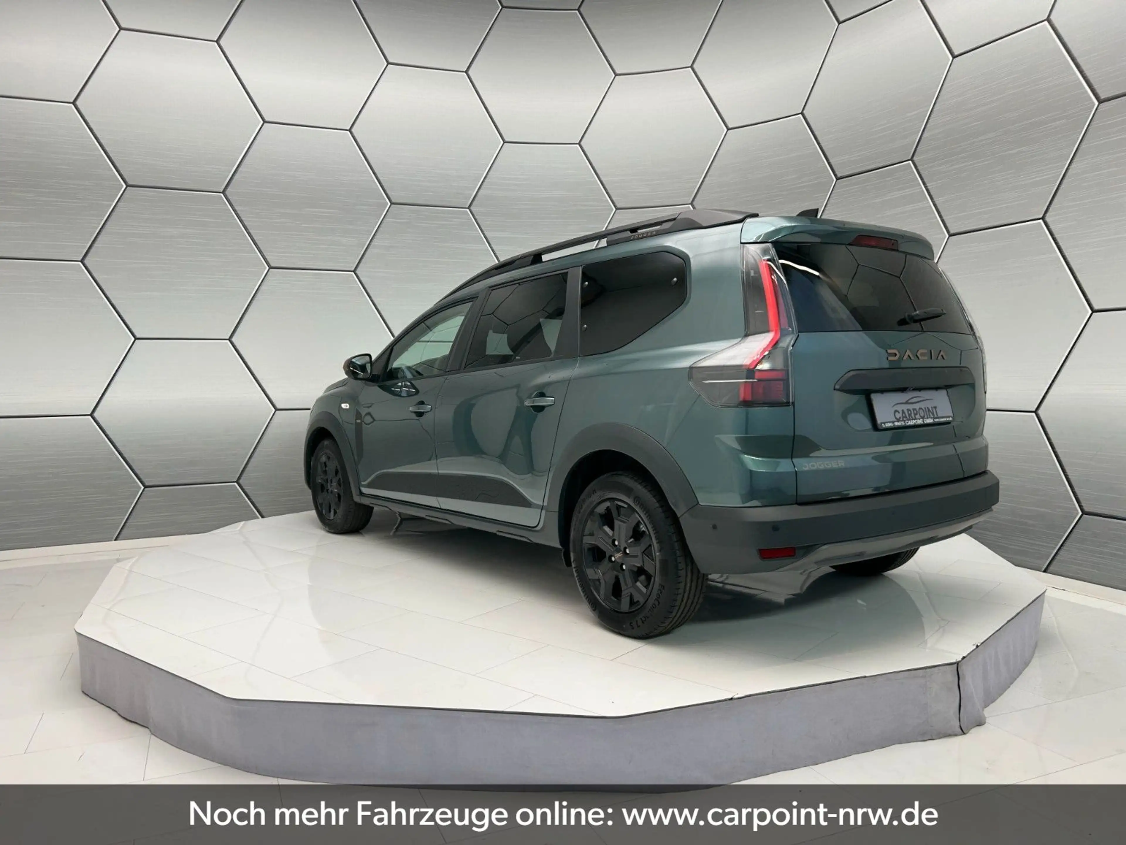 Dacia Jogger Extreme Eco-G 120 AT Winter/Driving 7-S — photo 4