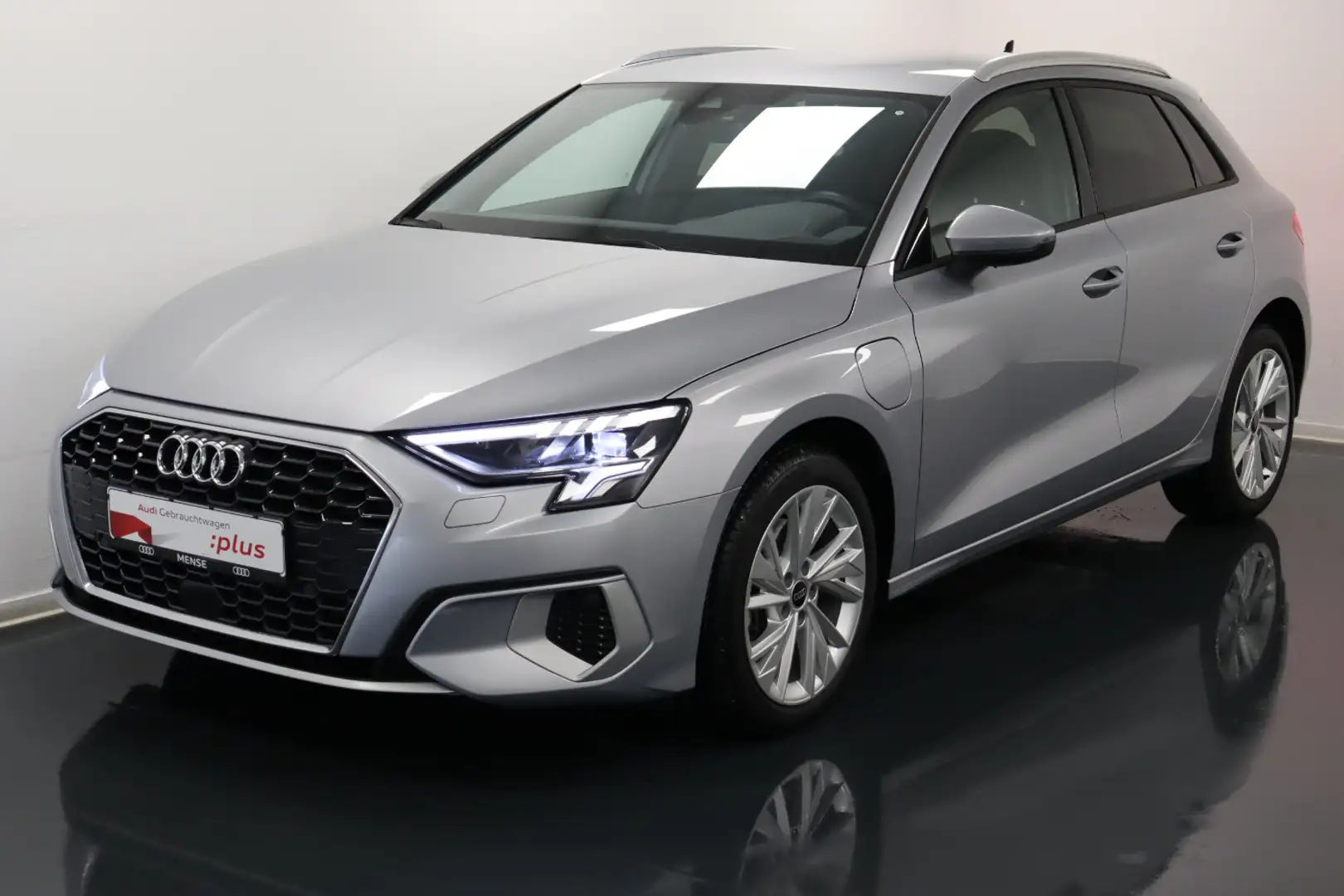 Audi A3 Sportback 40 TFSI e S tronic advanced |FLA Silber - 2