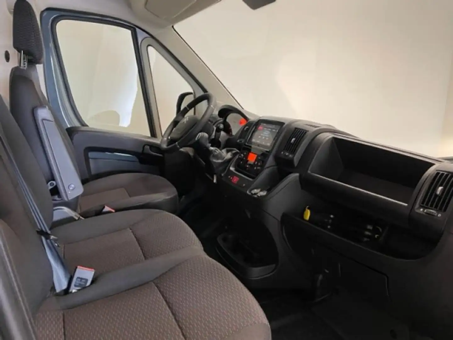 Citroen Jumper FT 35 L3H2 Gris - 2