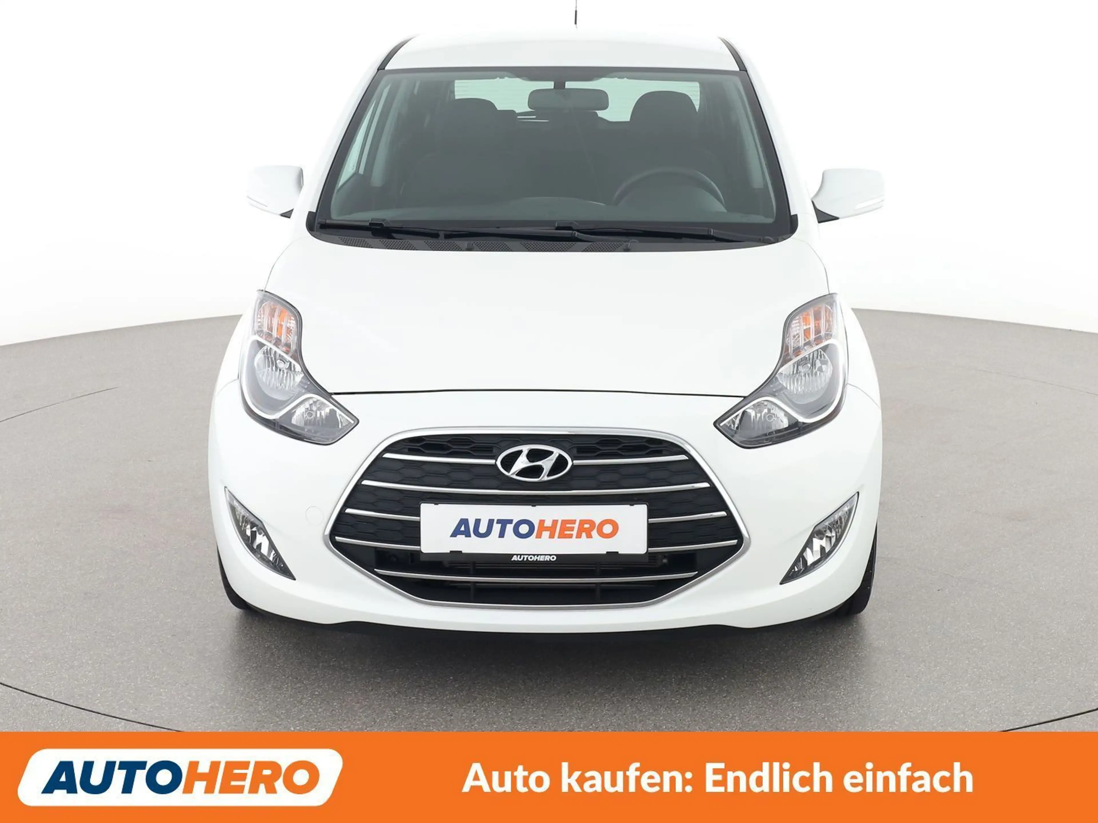 Hyundai iX20 1.6 Edition 25 — photo 2