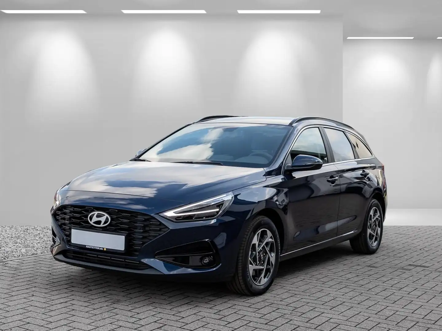 Hyundai i30 Kombi T-GDI 48V DCT Navi+virtCP+LED+Kamera+SHZ+PDC Blau - 2