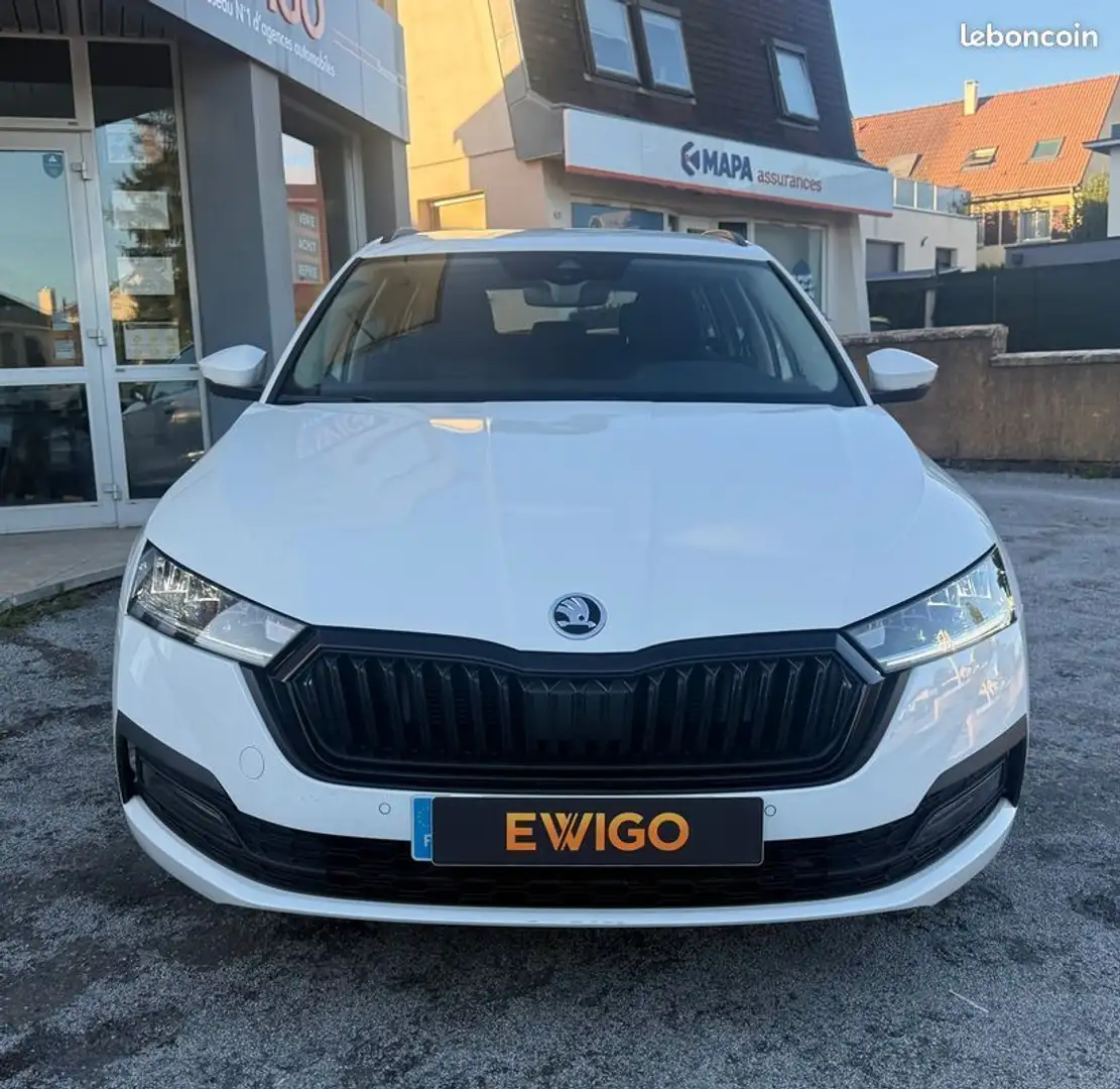Skoda Octavia 1.5 tsi 150 ch hybrid mhev business dsg7 Blanc - 2