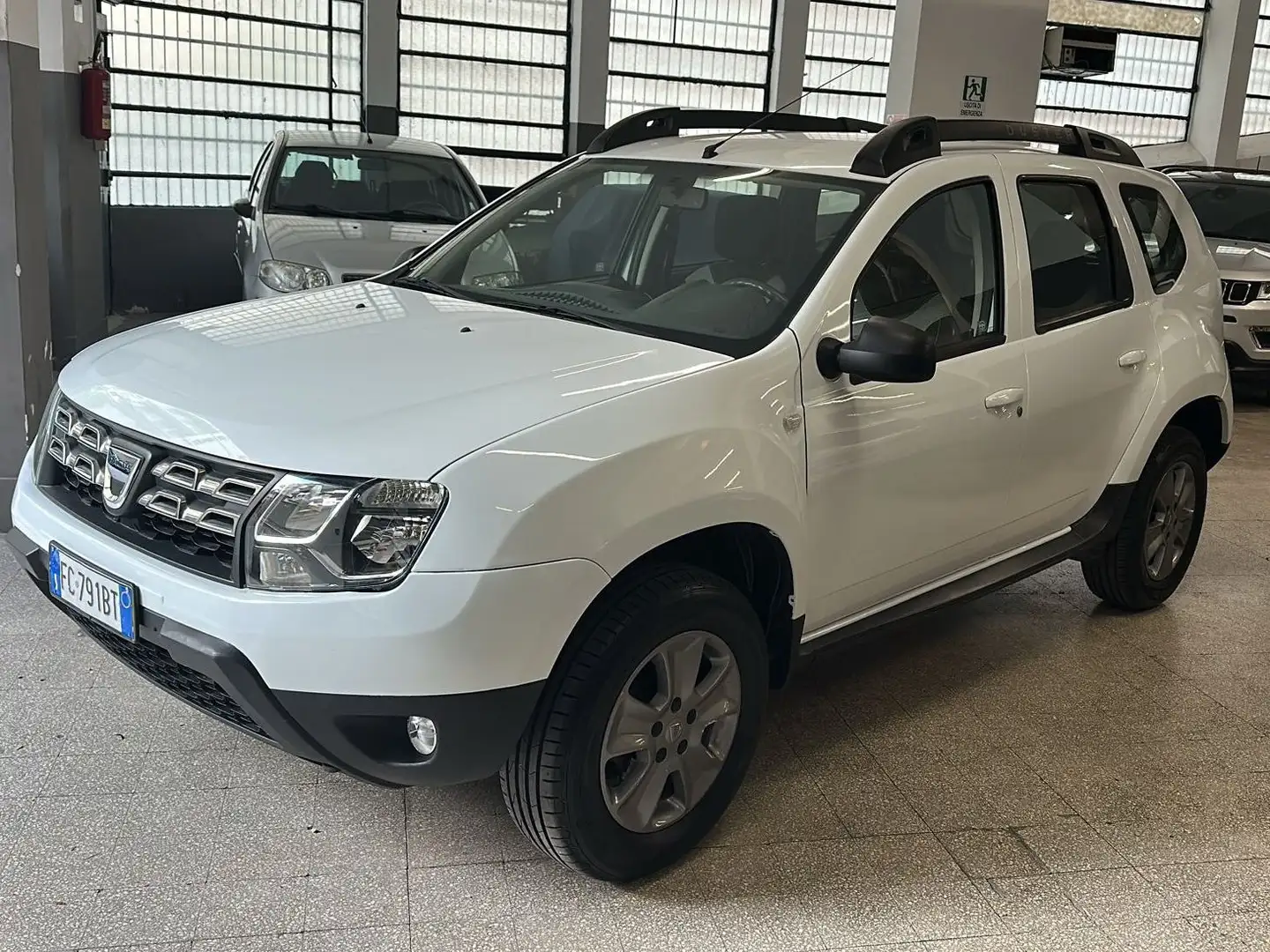 Dacia Duster Duster I 2014 1.5 dci Laureate 4x2 s Weiß - 1