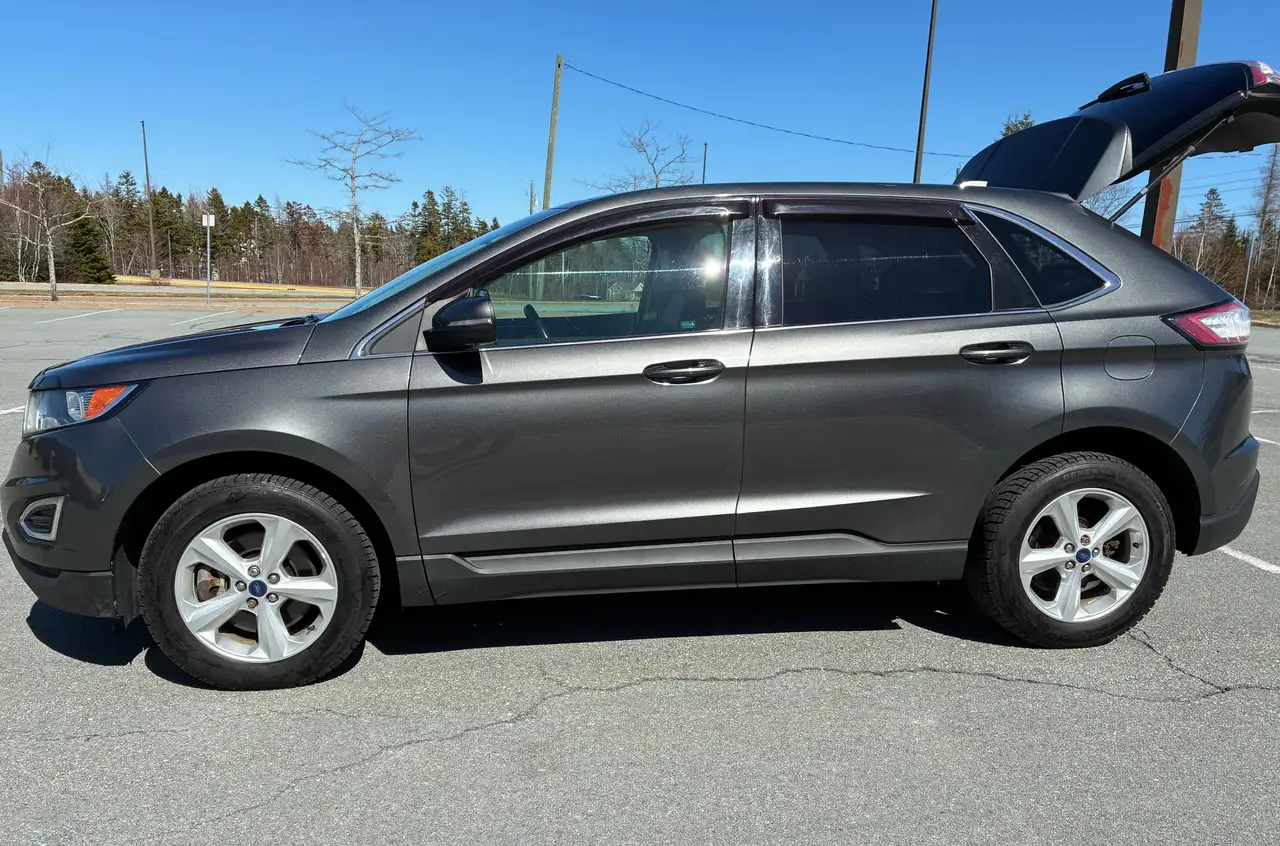 Ford Edge fotografie Ford Edge