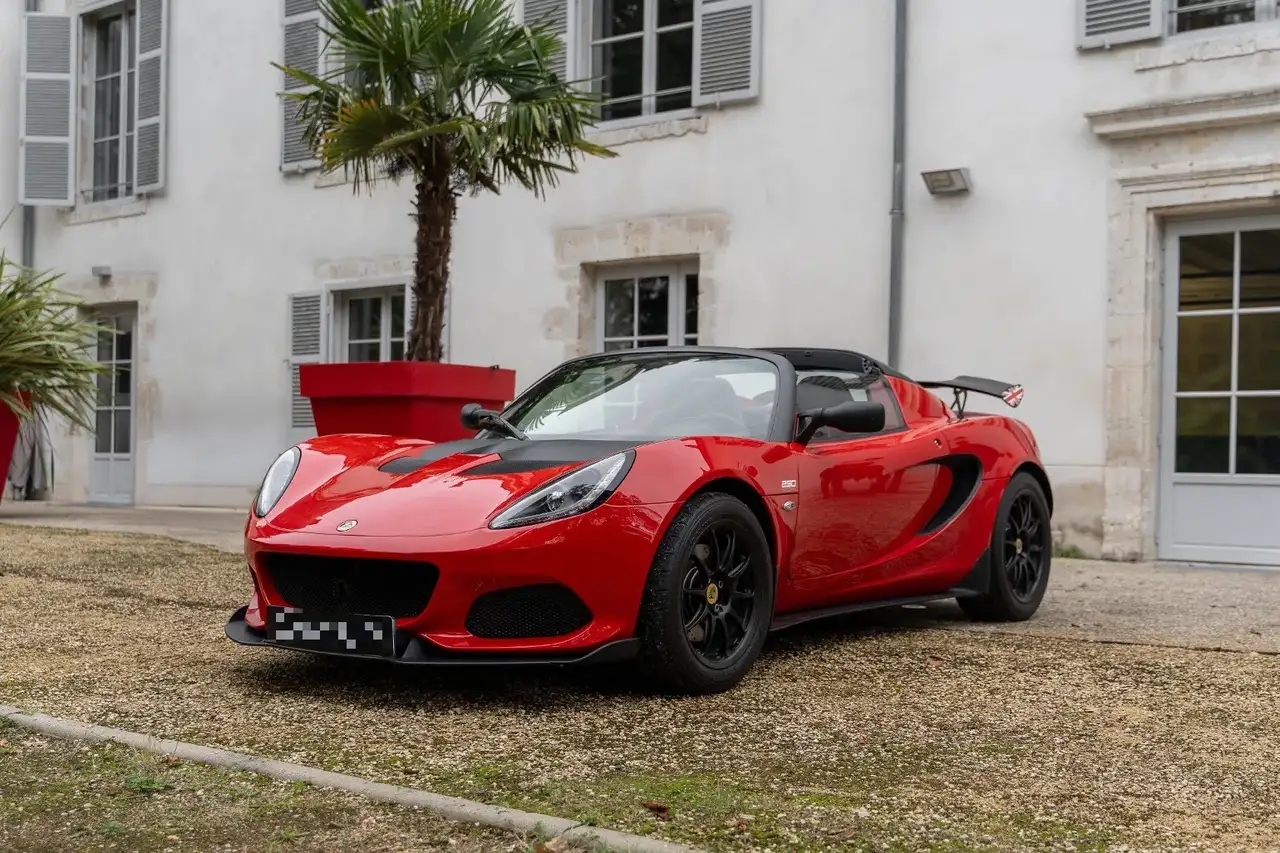 Lotus Elise 2021