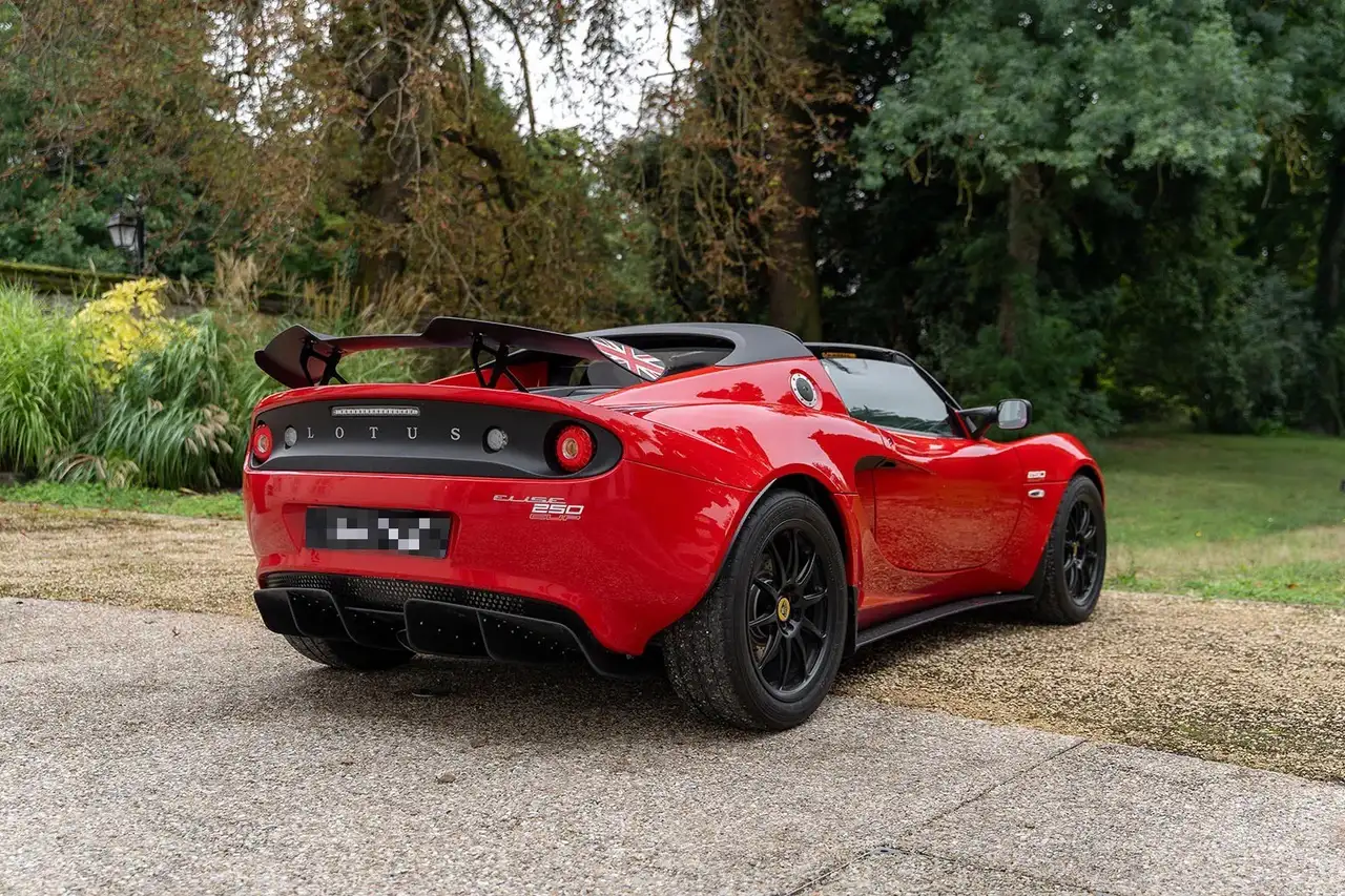 Lotus Elise 2021