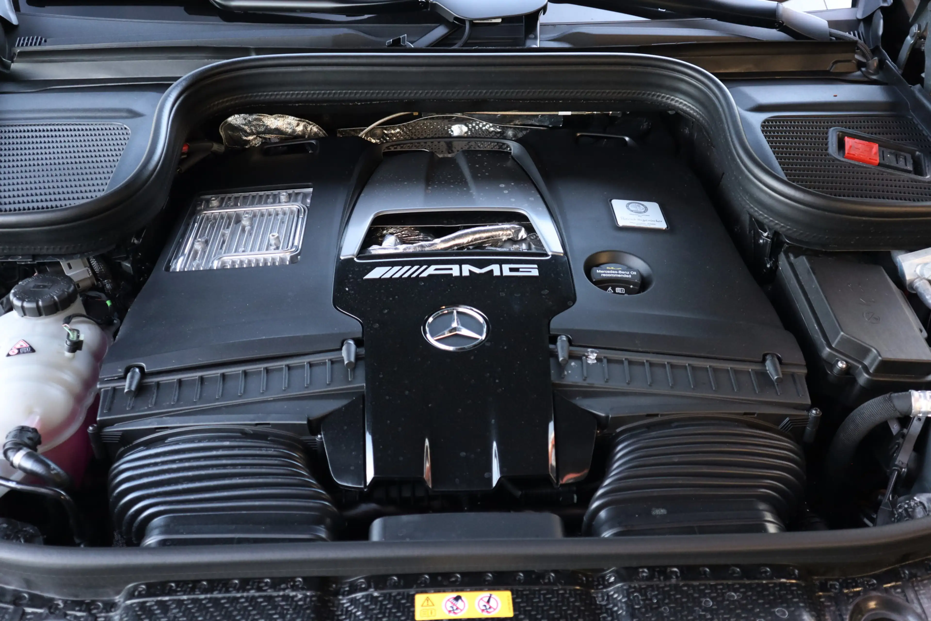 Mercedes-Benz GLS 63 AMG 4MATIC+ | Keramisch, Burmester High End 3D, Carbon — photo 43
