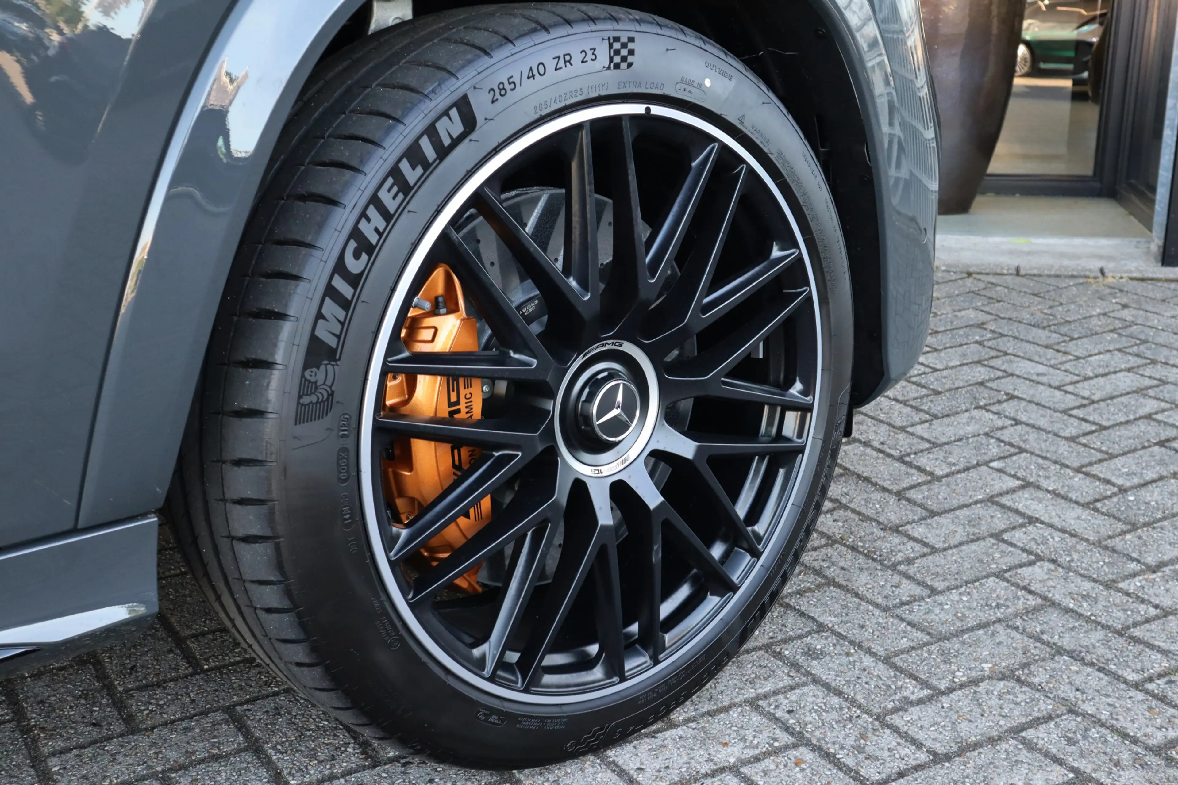 Mercedes-Benz GLS 63 AMG 4MATIC+ | Keramisch, Burmester High End 3D, Carbon — photo 9