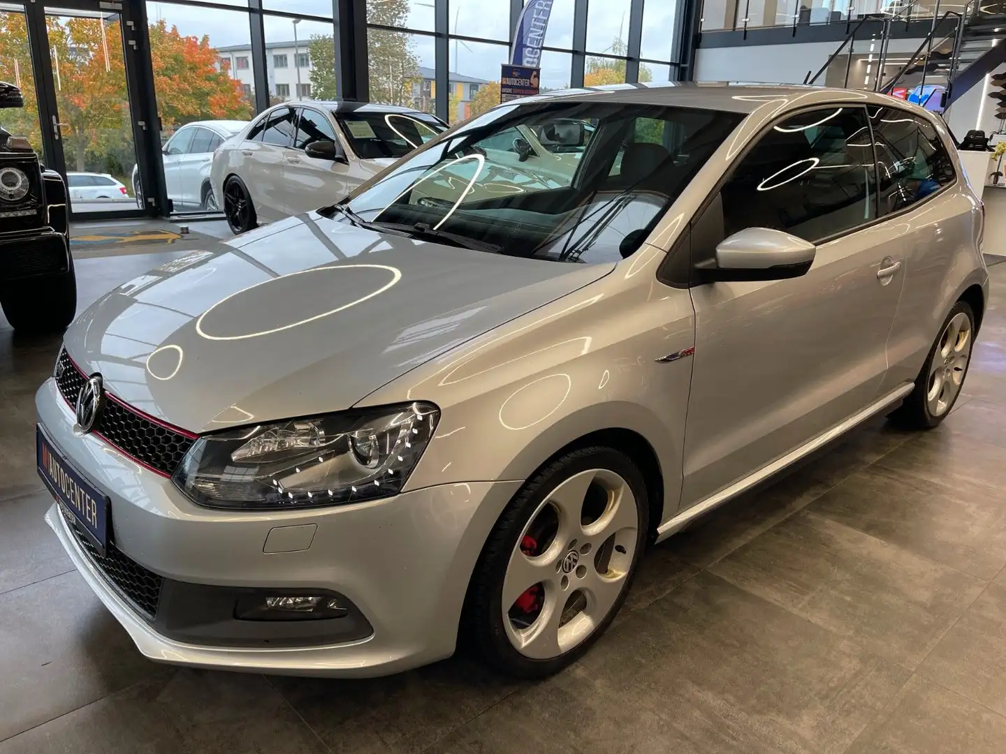 Volkswagen Polo V GTI *Unfallfrei*Klima*Navi*PDC*TÜV*SHZ* Silber - 2