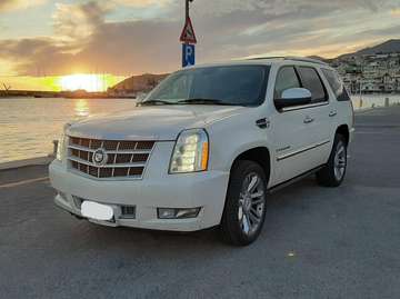 Escalade 6.2 V8 Sport Luxury auto