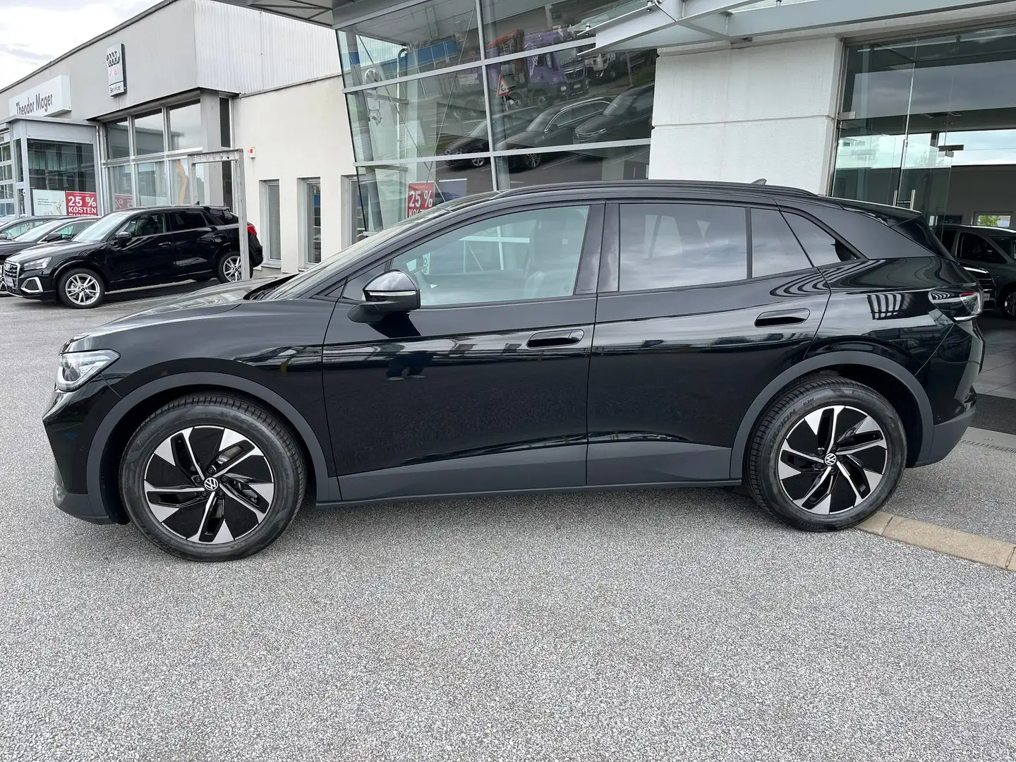 Volkswagen ID.4 Pro 210 kW Business Nero - 2