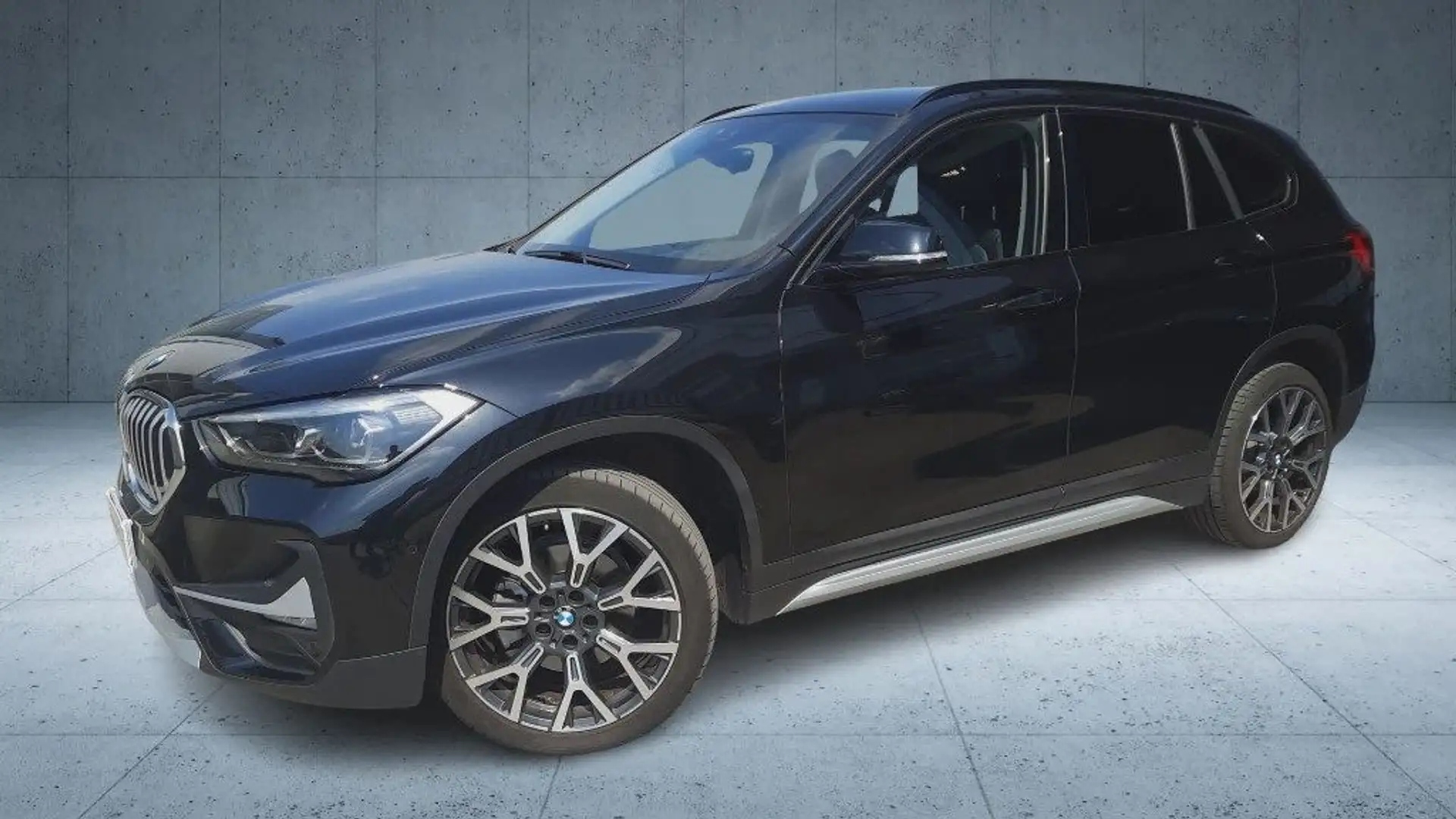 BMW X1 sDrive18d xLine Aut. Nero - 1