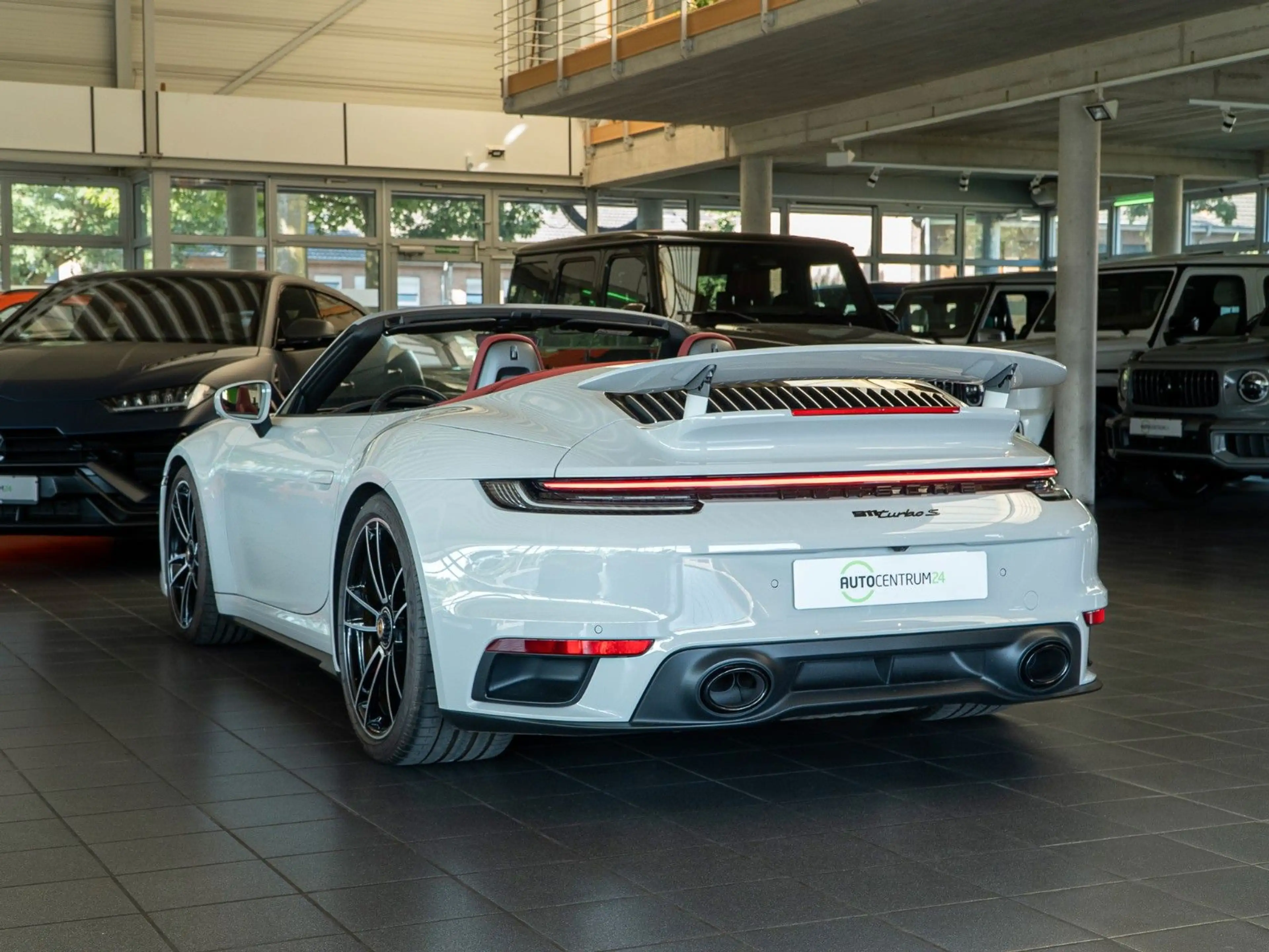Porsche 911 992  Turbo S Cabrio Burm 360 Lift PASM Sport — photo 9