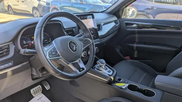 Renault Arkana view 5