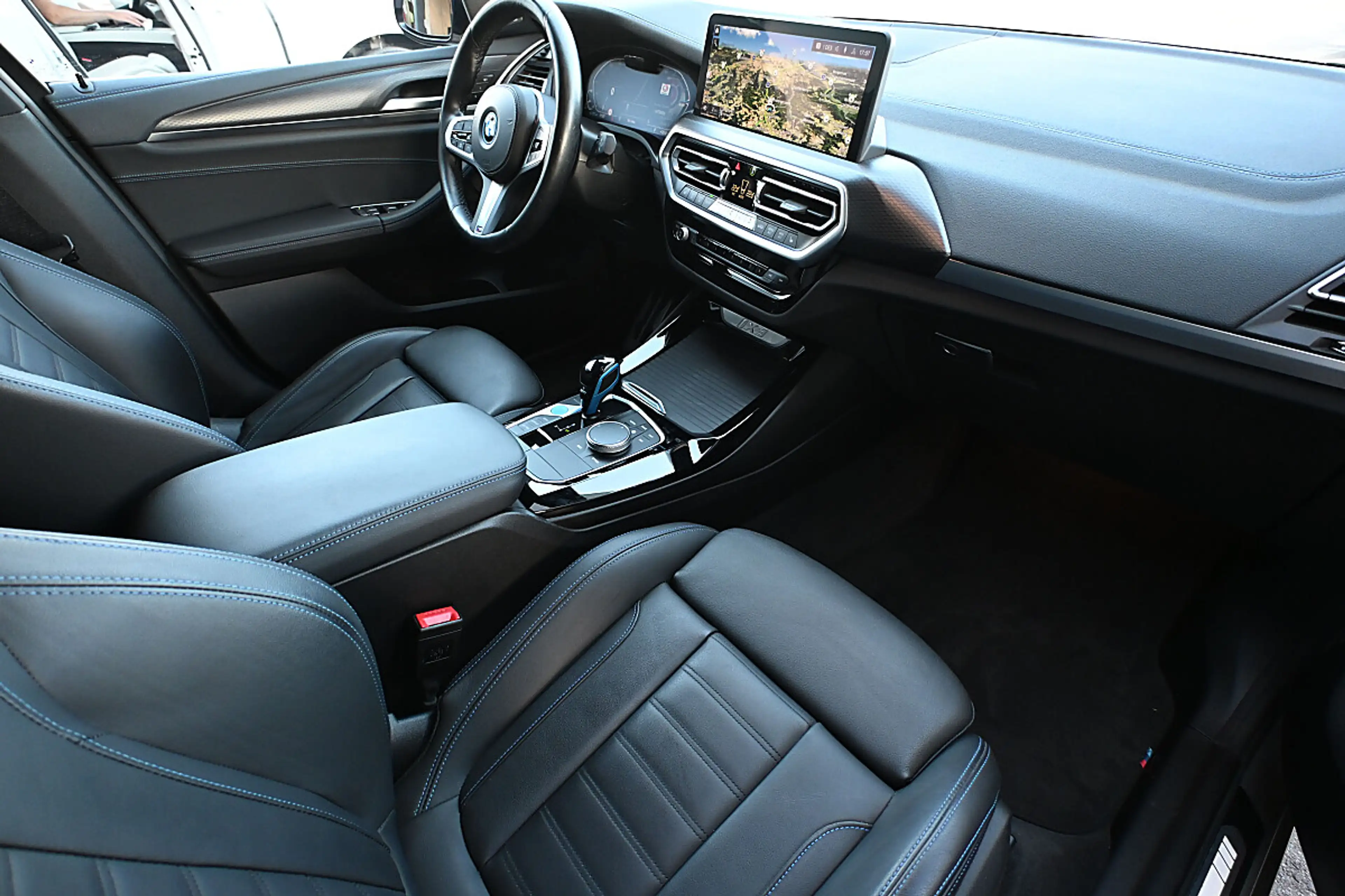 BMW iX3 M 73,8kWh Sport Impressive ACC, adapt. LED, Har... — photo 5