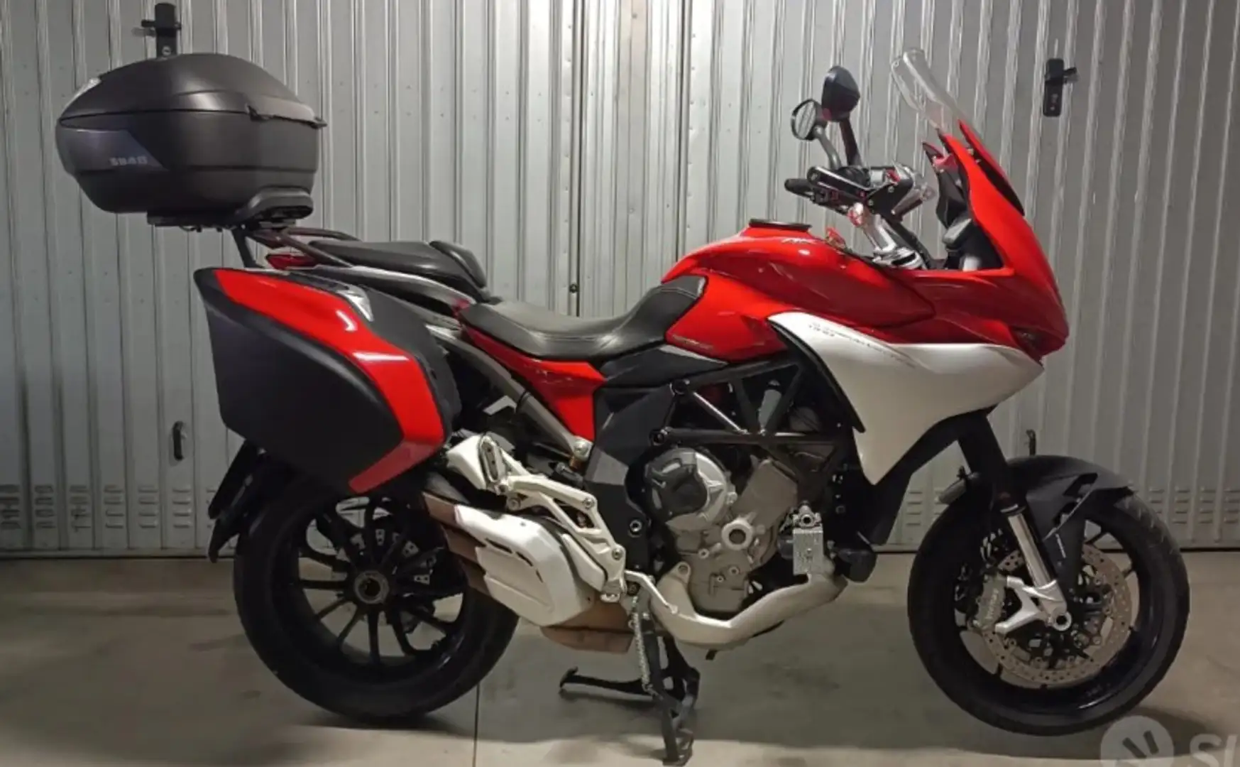 MV Agusta Turismo Veloce 800 Rouge - 1