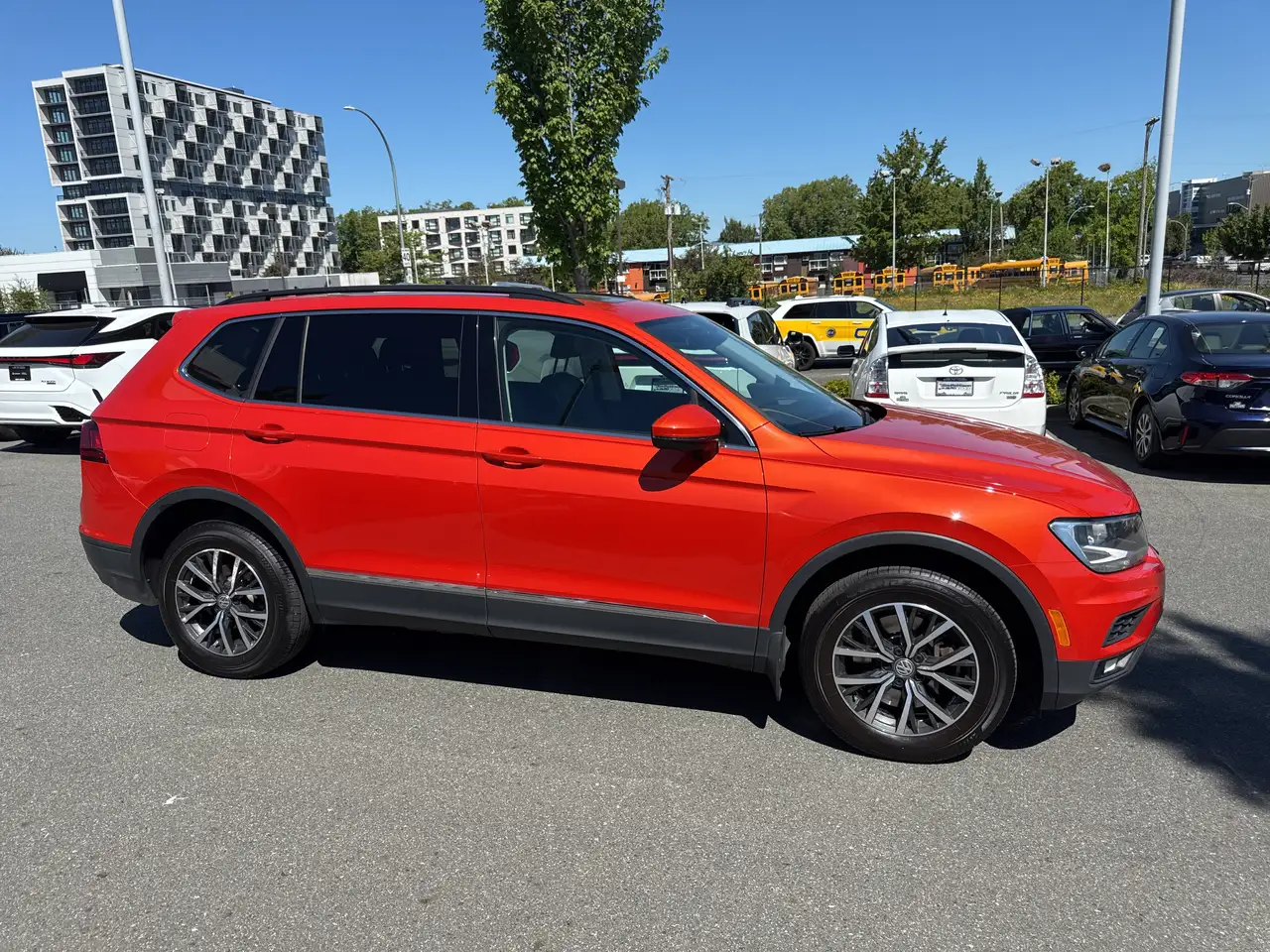 Volkswagen Tiguan снимка Volkswagen Tiguan
