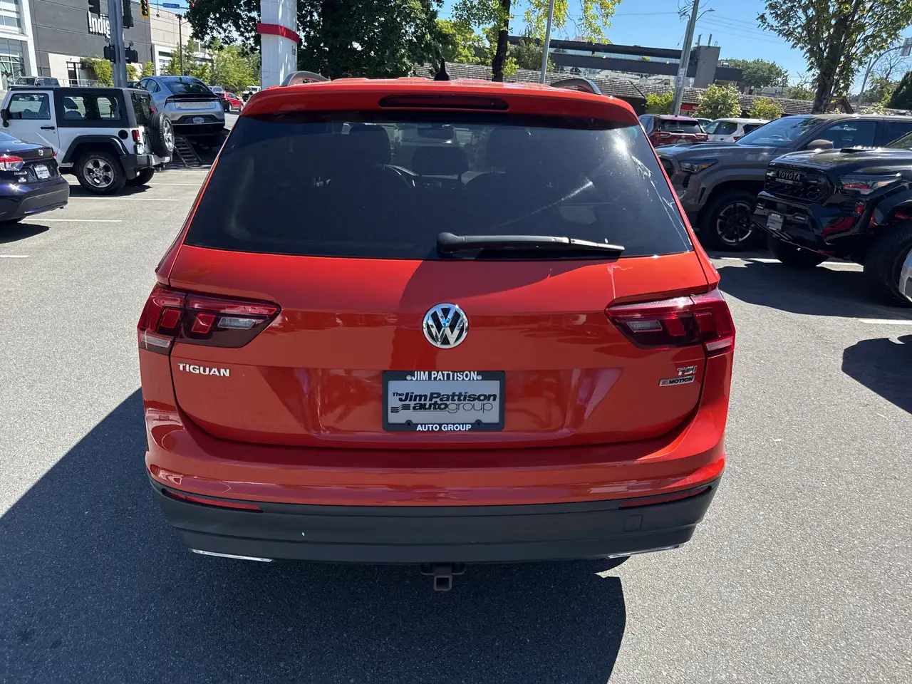 Volkswagen Tiguan снимка Volkswagen Tiguan