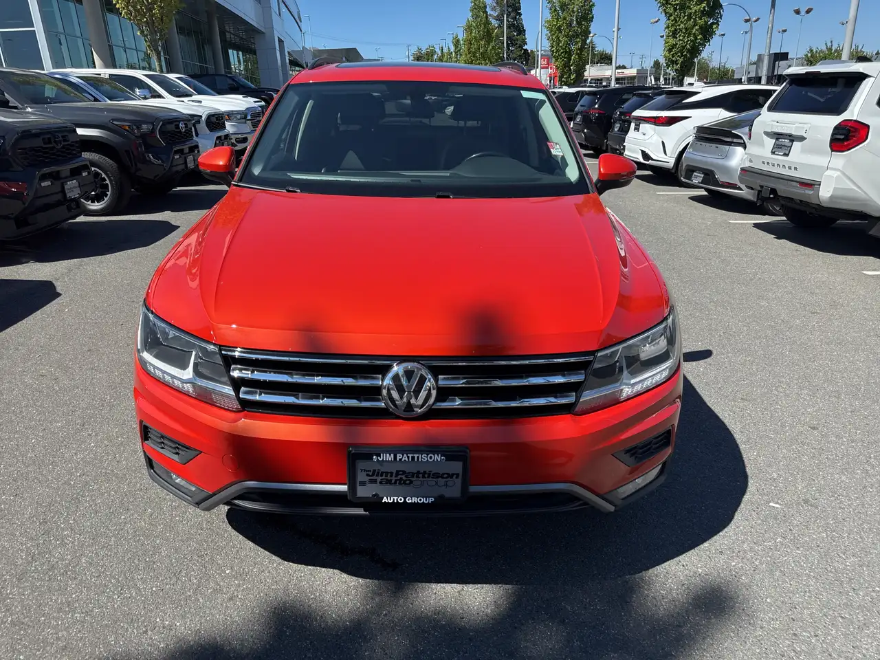 Volkswagen Tiguan снимка Volkswagen Tiguan