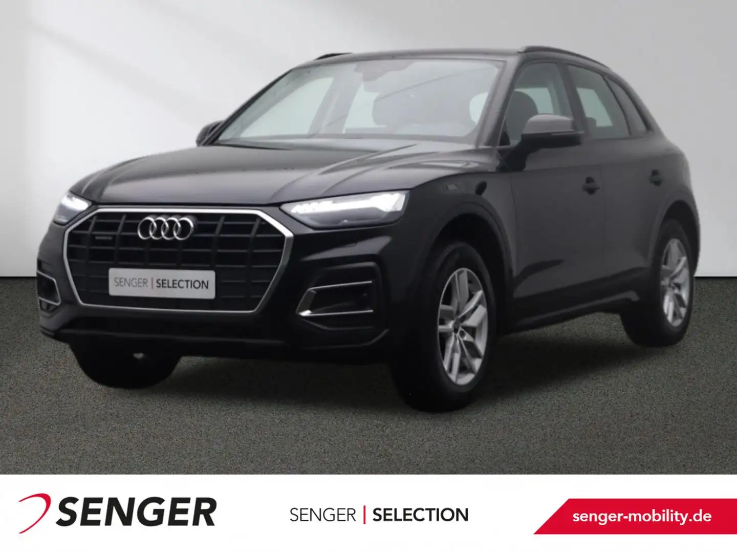 Audi Q5 50 TFSI e quattro S tronic MMI Matrix AHK Zwart - 1