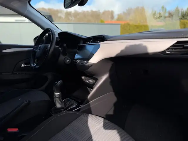 Opel Corsa view 13